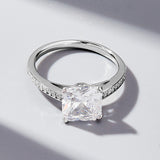 925 Sterling Silver Zircon Ring 