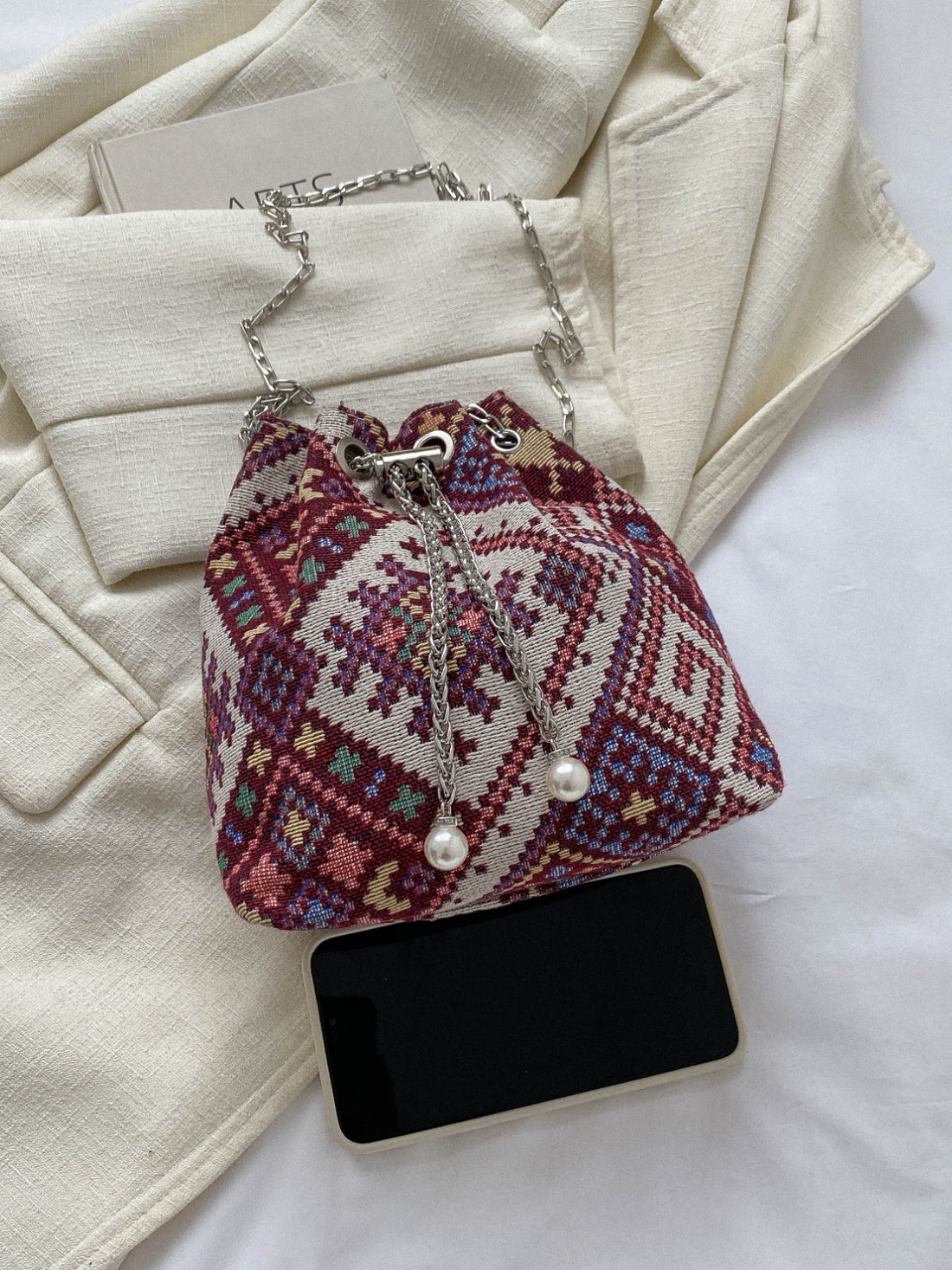 Printed Chain Bucket Bag 