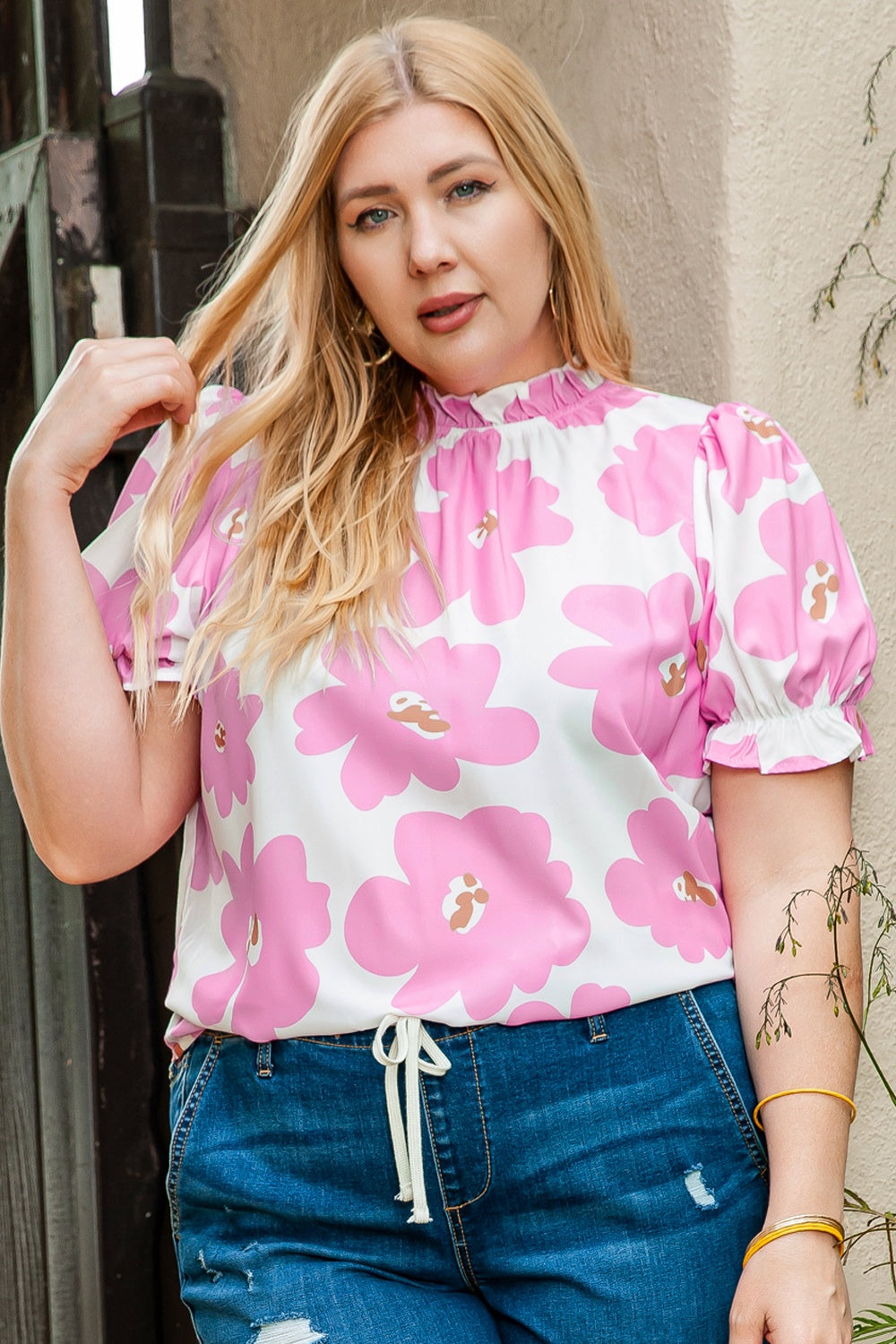 Plus Size Printed Round Neck Short Sleeve Top 