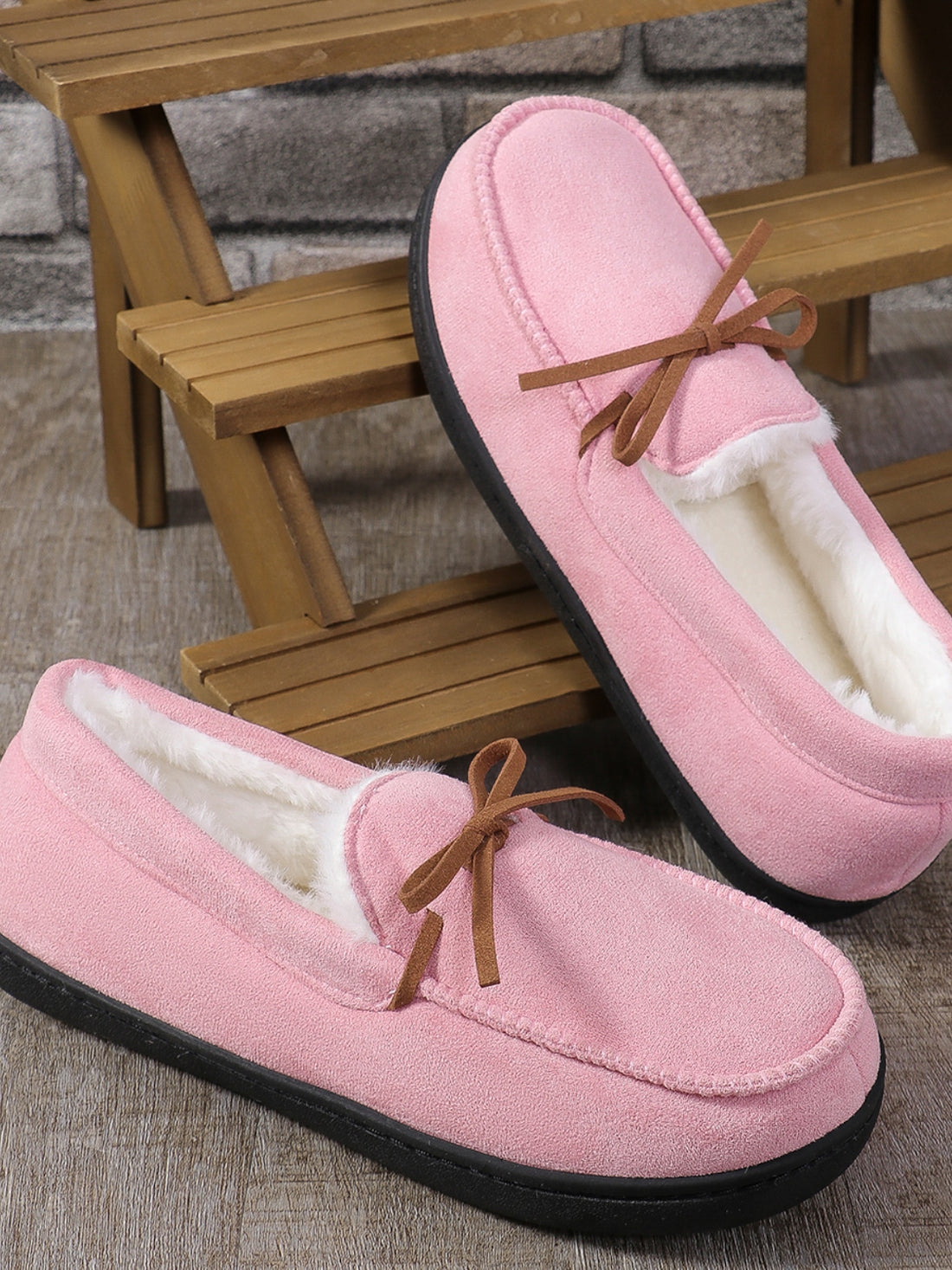 Bow Round Toe Flat Slip-Ons 