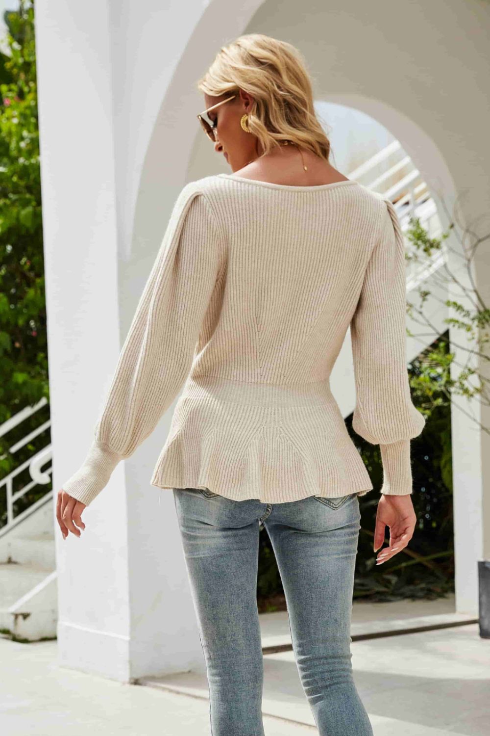 Ribbed Round Neck Lantern Sleeve Sweater 