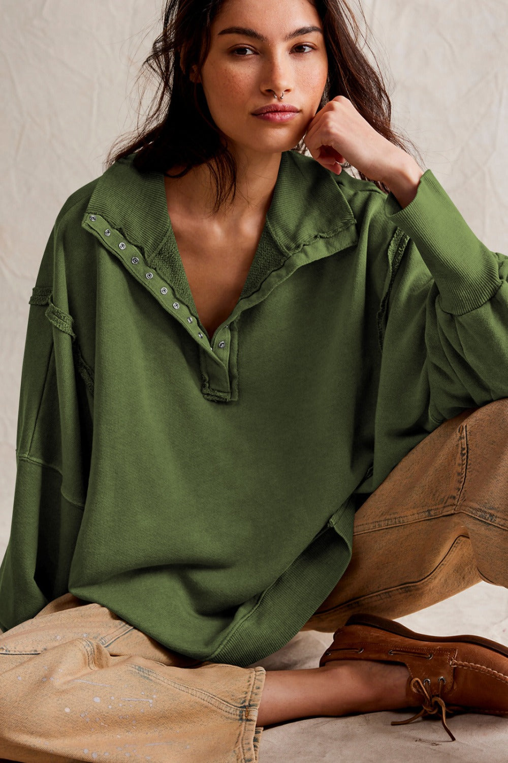 Exposed Seam Side Slit Long Sleeve Sweatshirt 