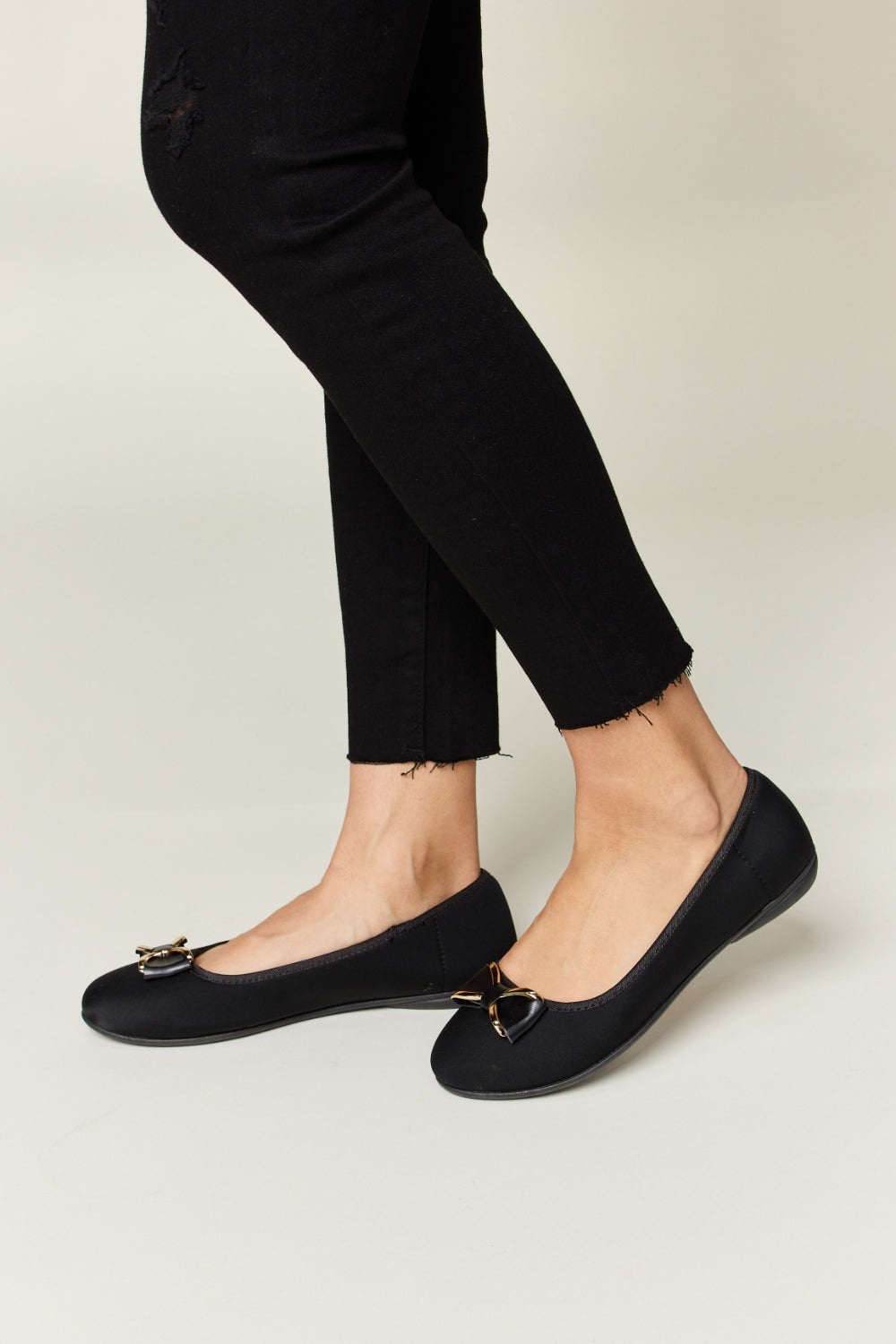 Forever Link Metal Buckle Flat Loafers 