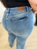 Judy Blue Full Size Mid Rise Rigid Magic Release Hem Jeans 