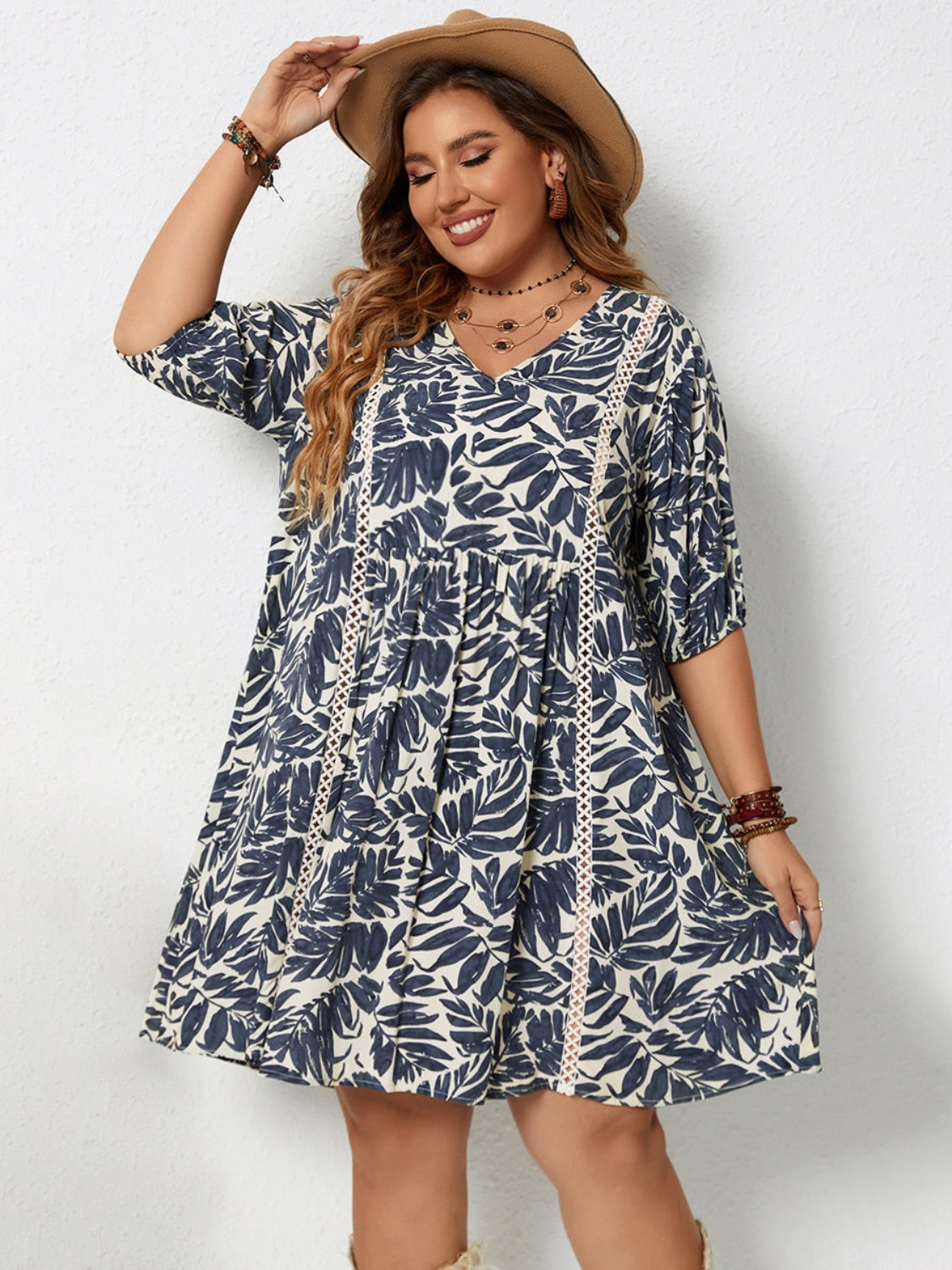 Plus Size Printed V-Neck Half Sleeve Mini Dress 
