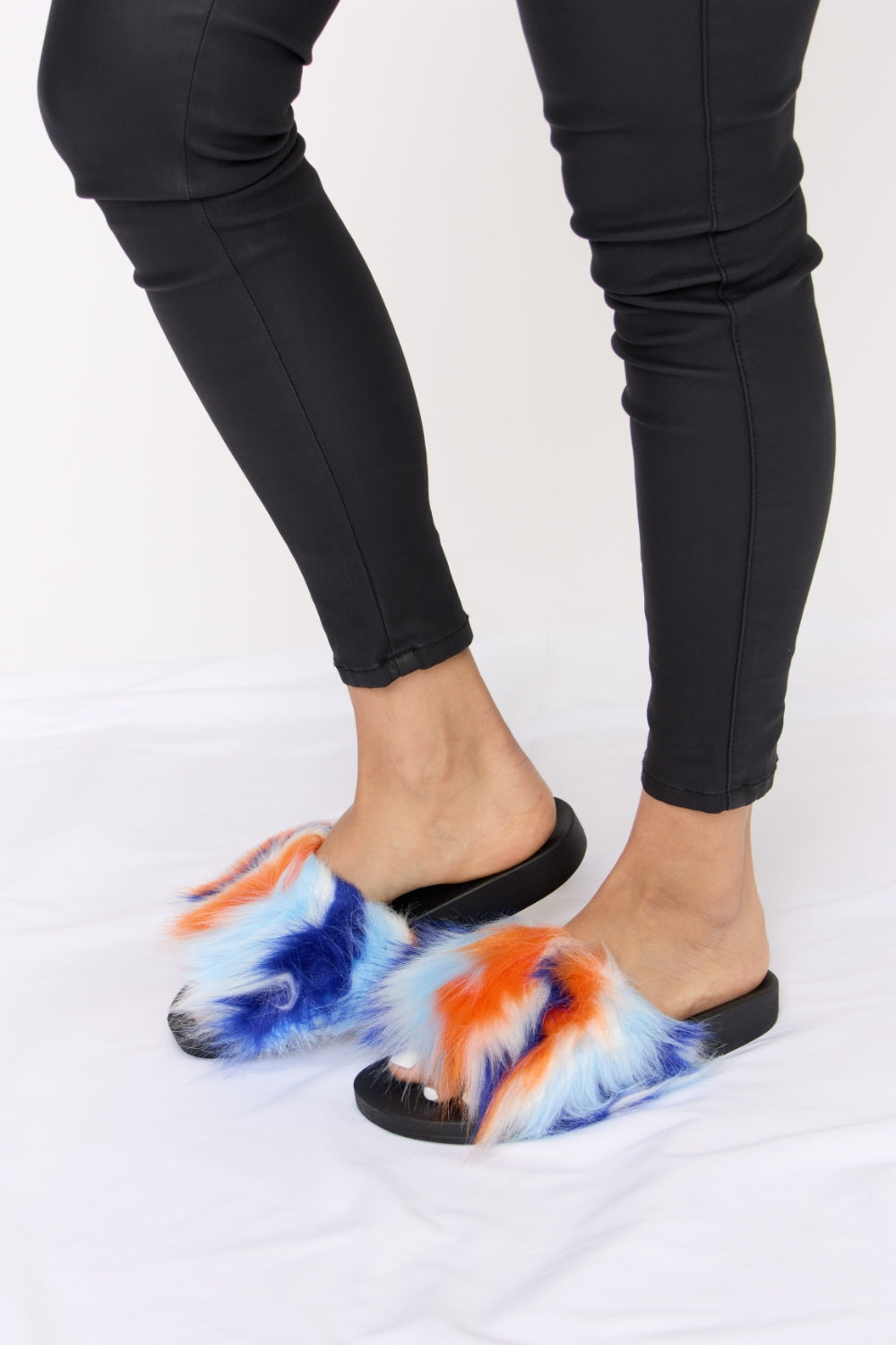 Forever Link Plush Open-Toe Sandals 