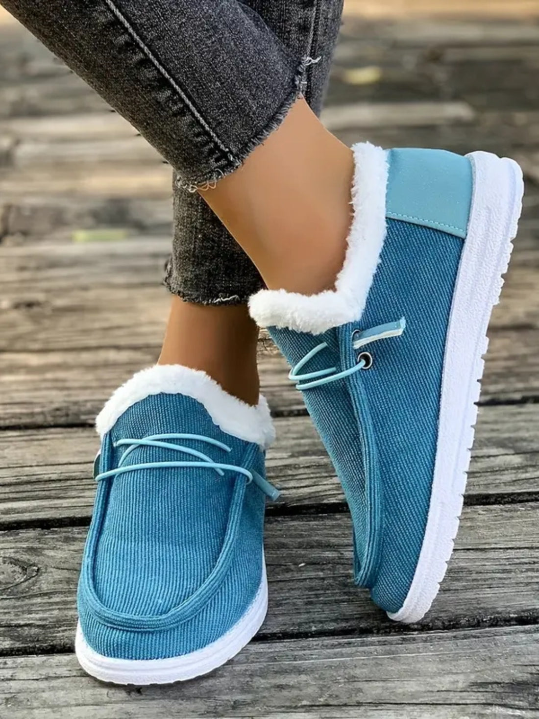 Fluff Round Toe Flat Slip-Ons 