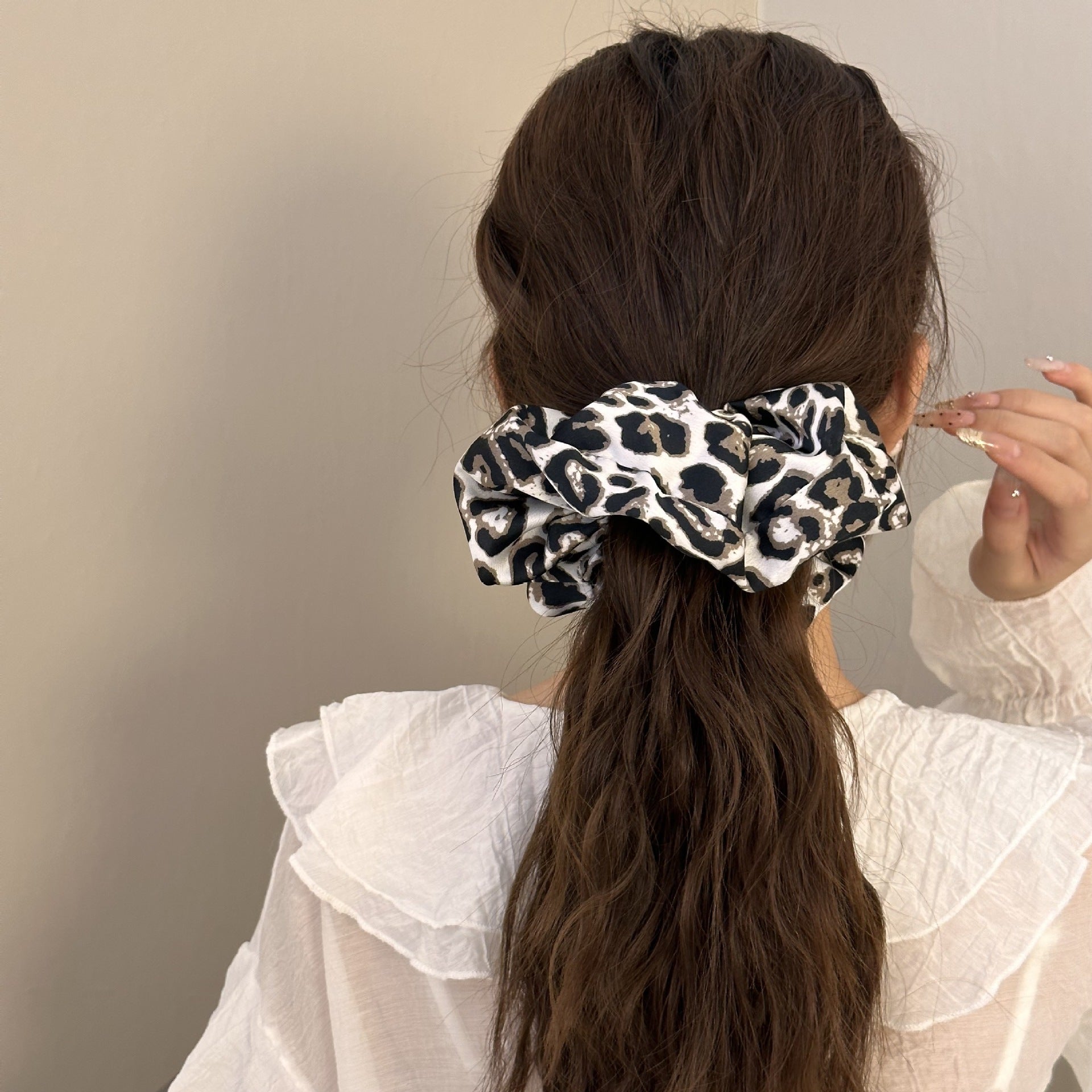 Leopard Elastic Hair Scrunchy 