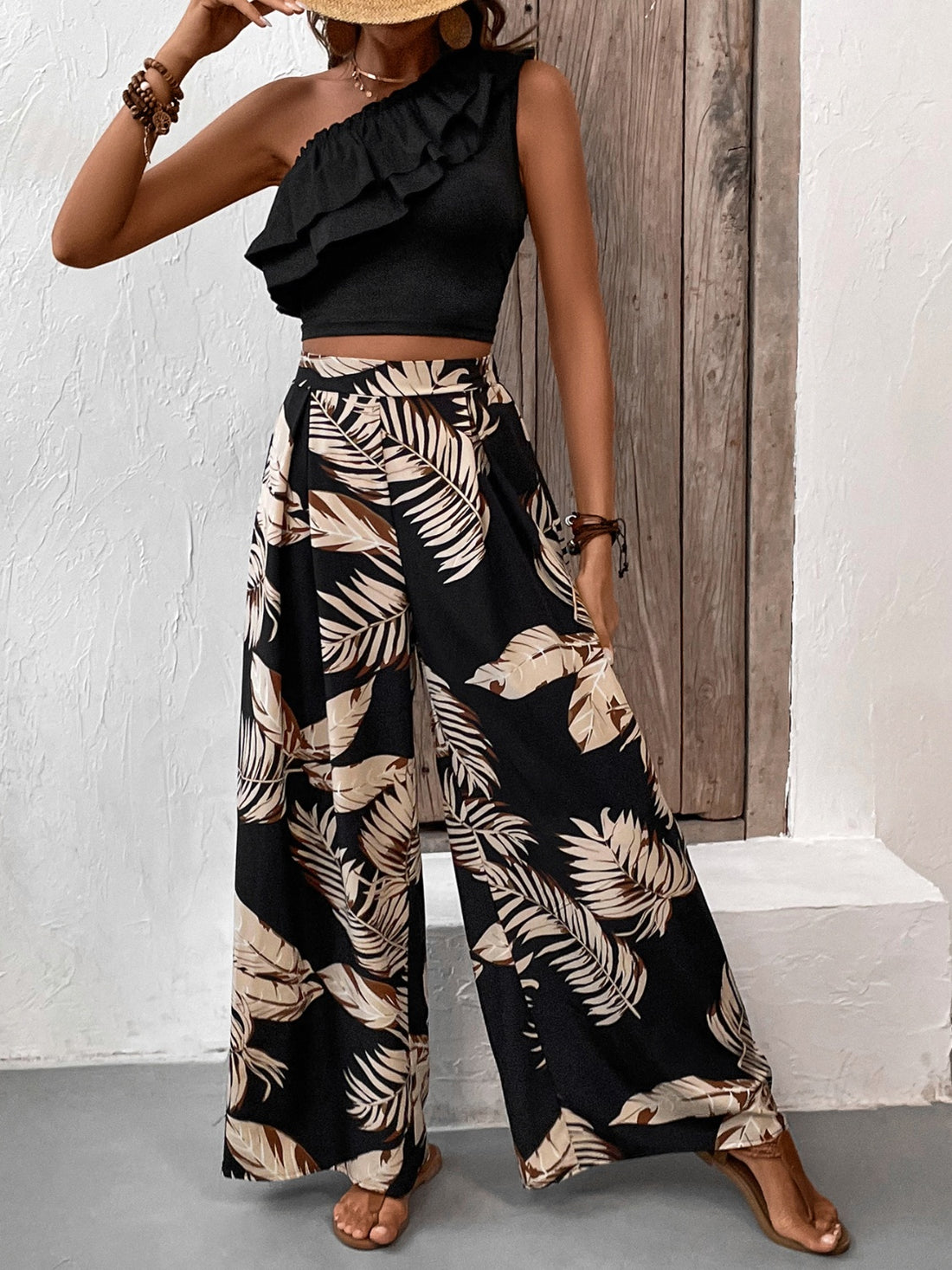 Honey Ruffled Sleeveless Top and Printed Pants Set 
