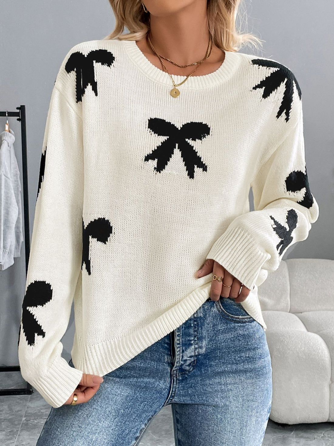 Perfee Bow Graphic Round Neck Long Sleeve Sweater 