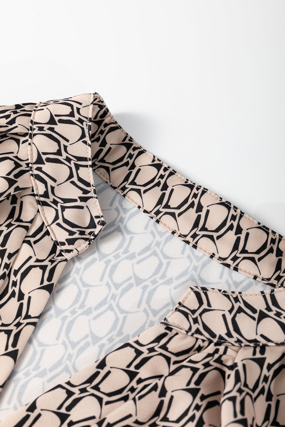 Khaki Geometric Print Notched Neck Puff Sleeve Blouse Tops/Blouses & Shirts