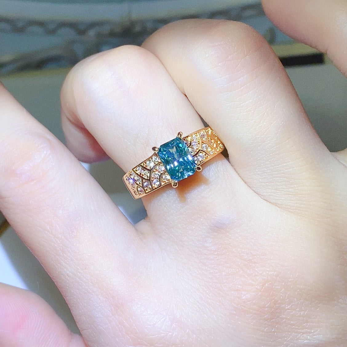 1 Carat Moissanite 925 Sterling Silver Ring 