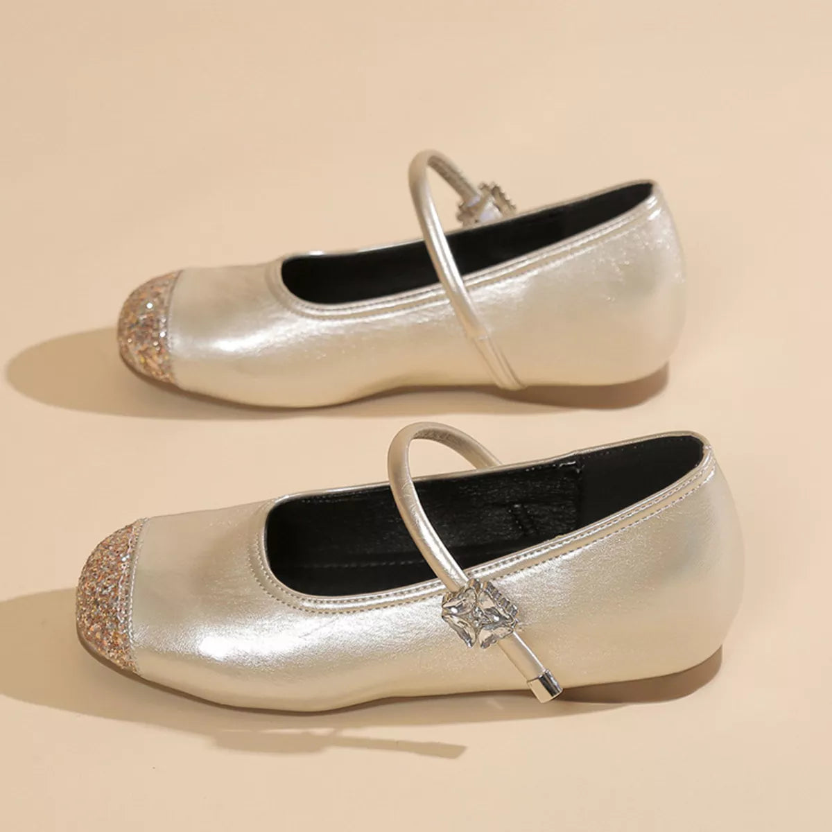 Round Toe Mary Jane Loafers 