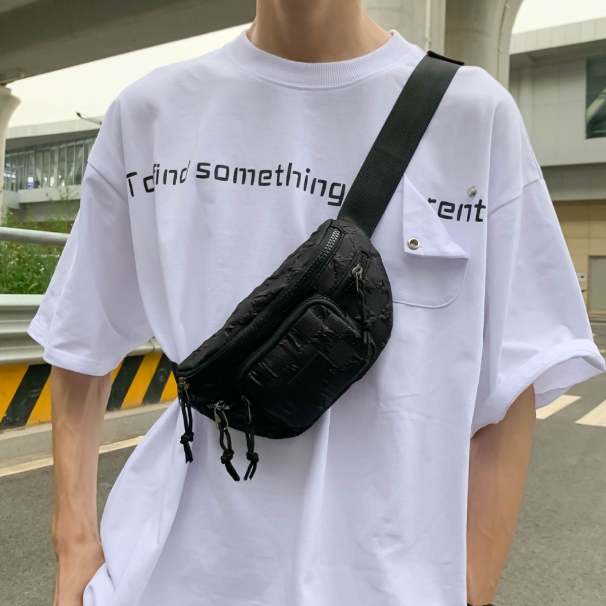 Checkered Adjustable Strap Nylon Crossbody Bag 