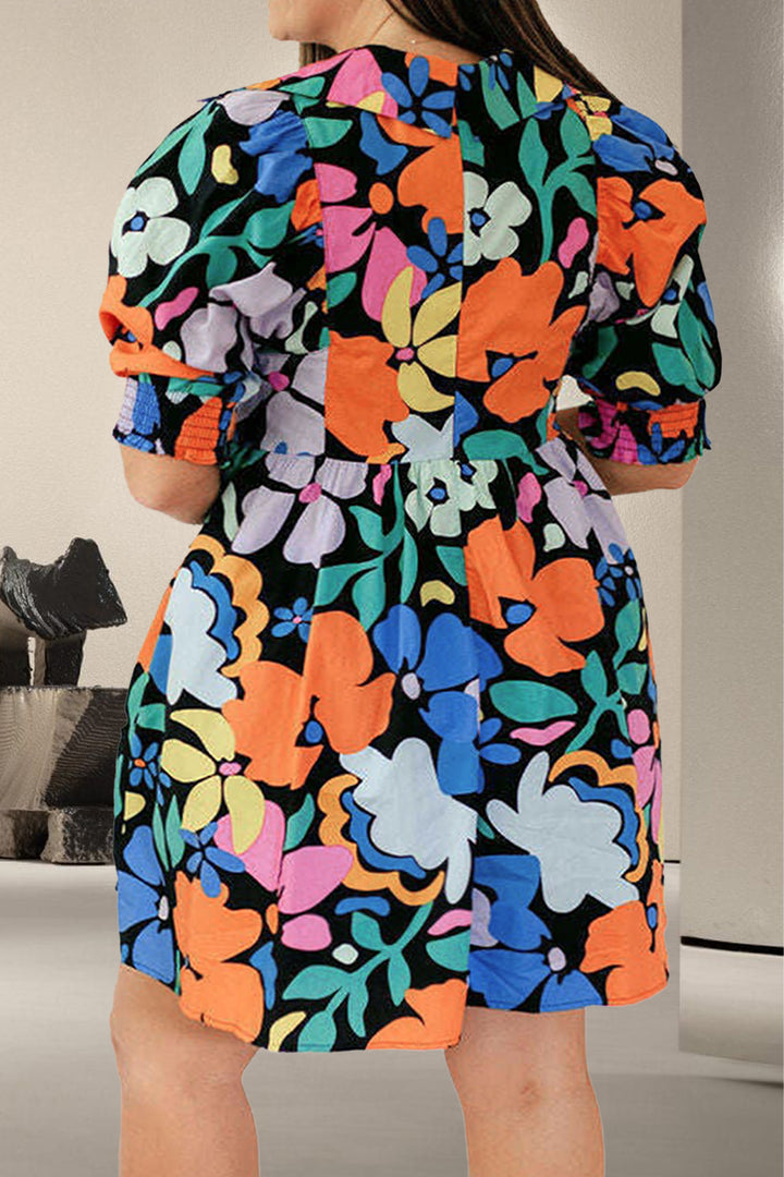Plus Size Printed V-Neck Short Sleeve Mini Dress 