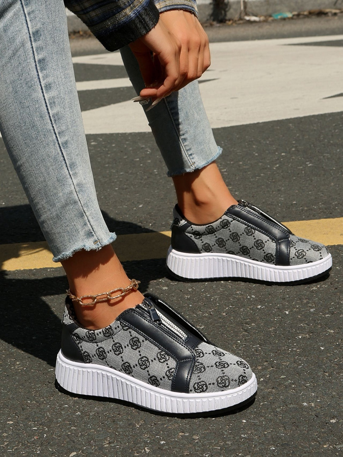 Floral Round Toe Sneakers with Zip 