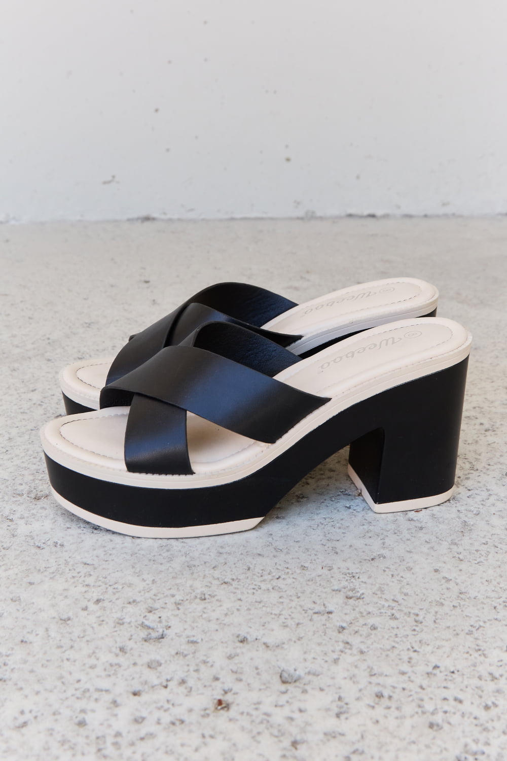 Weeboo Cherish The Moments Contrast Platform Sandals in Black 