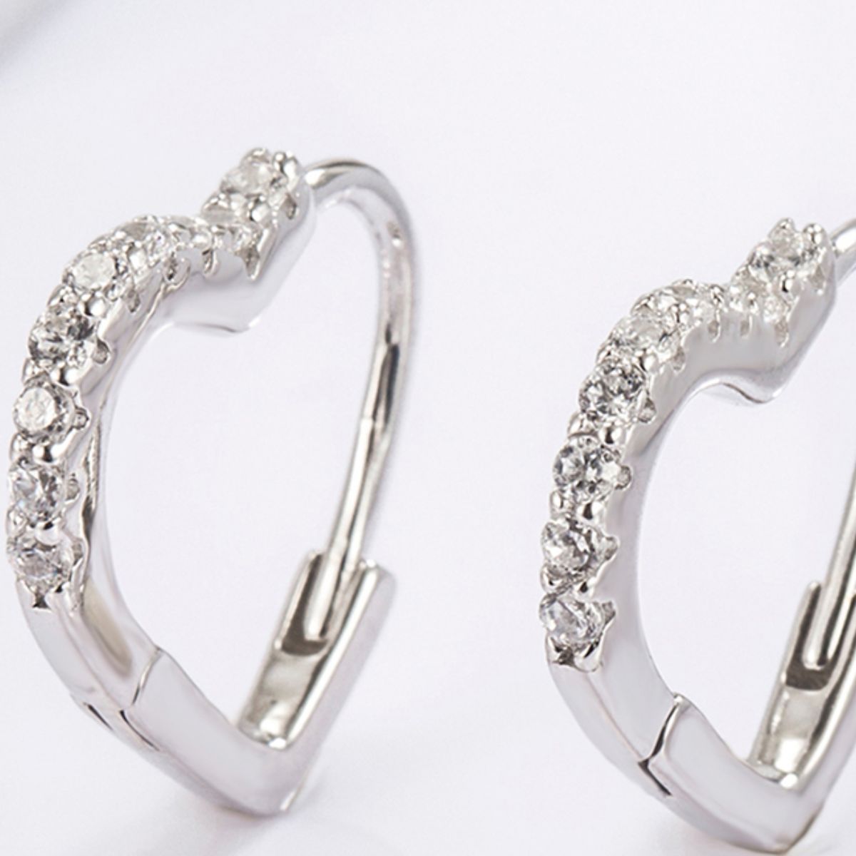 925 Serling Silver Zircon Heart Shape Earrings 