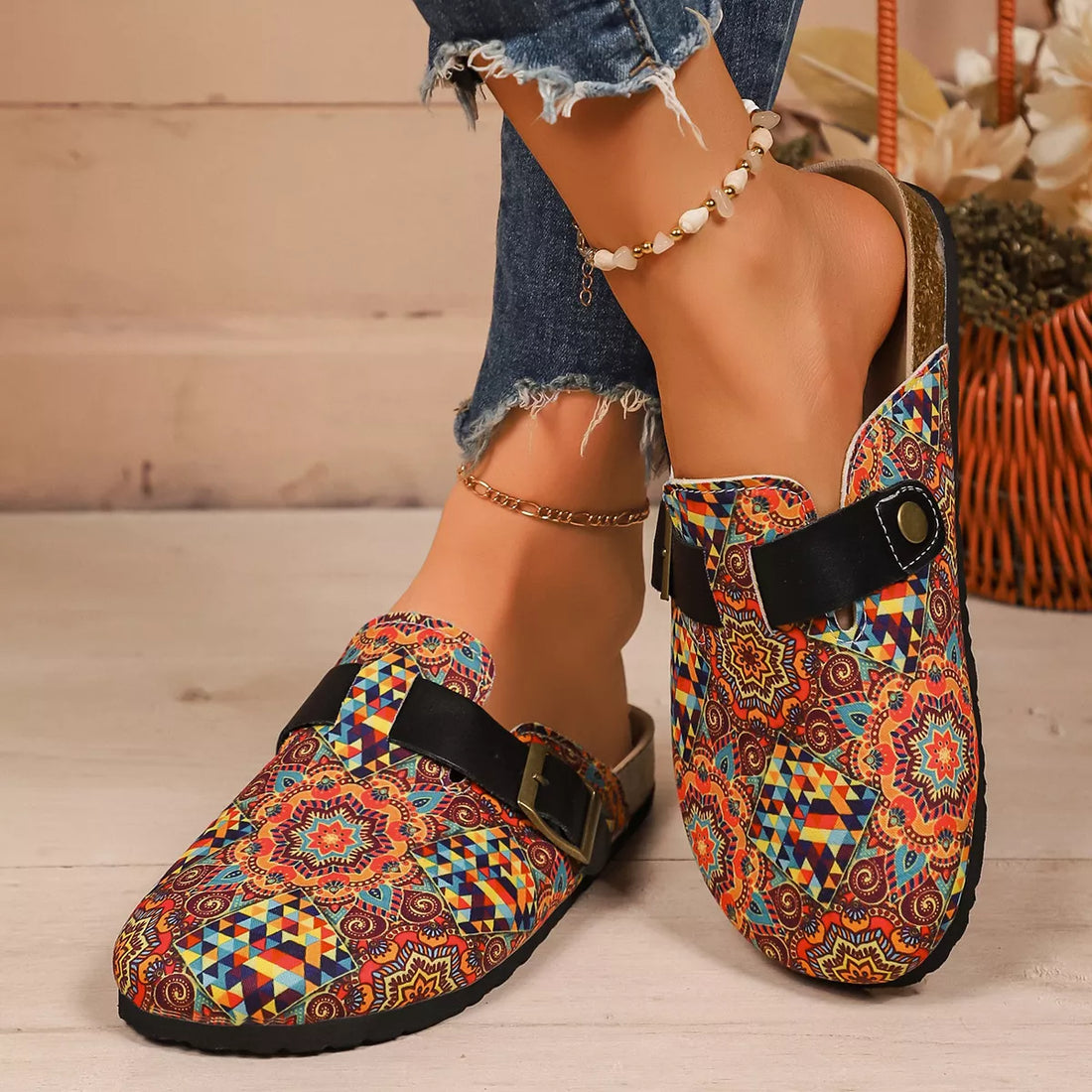 Round Toe Flats Slip-Ons 