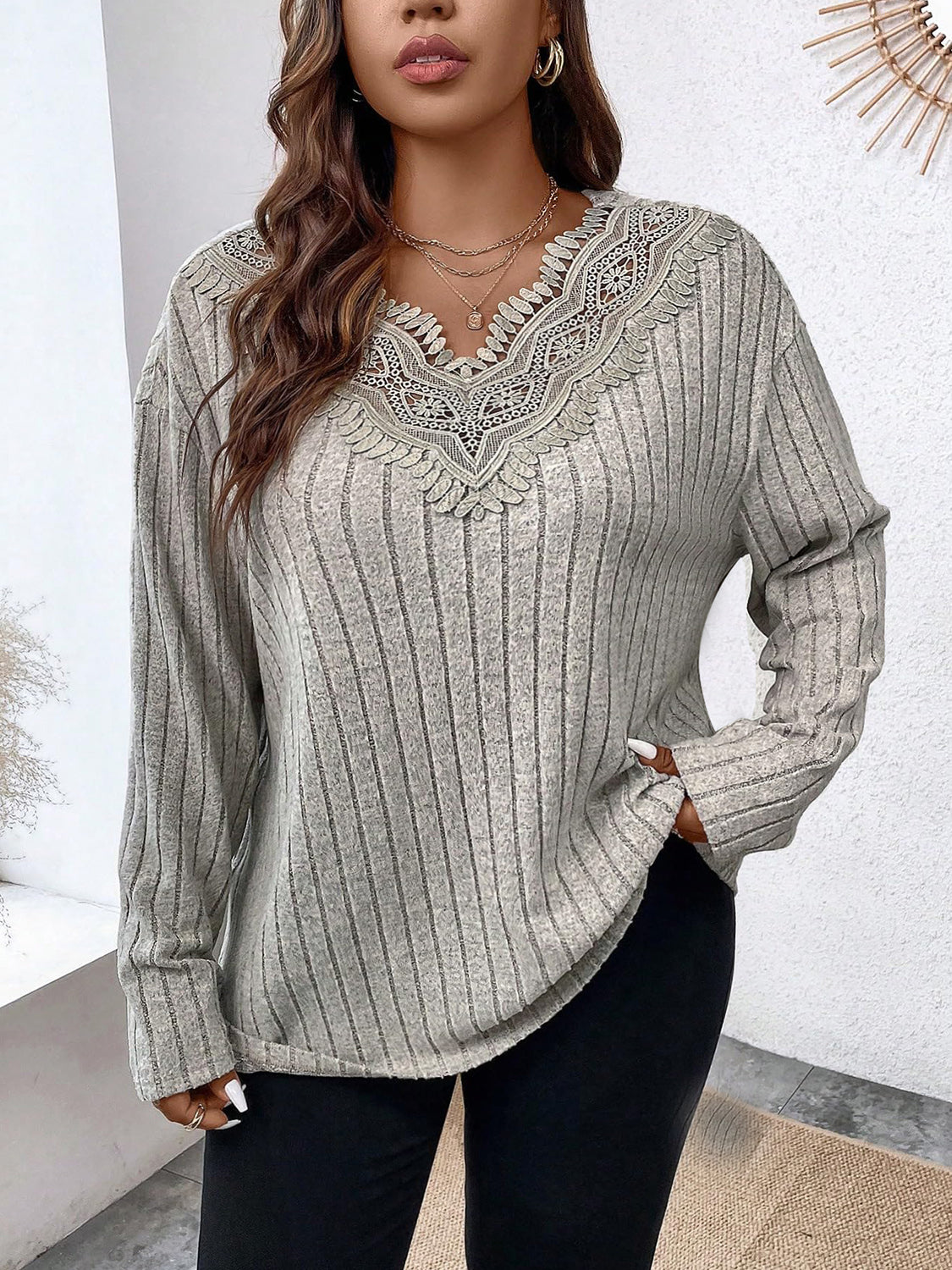 Plus Size Lace Detail Long Sleeve T-Shirt 