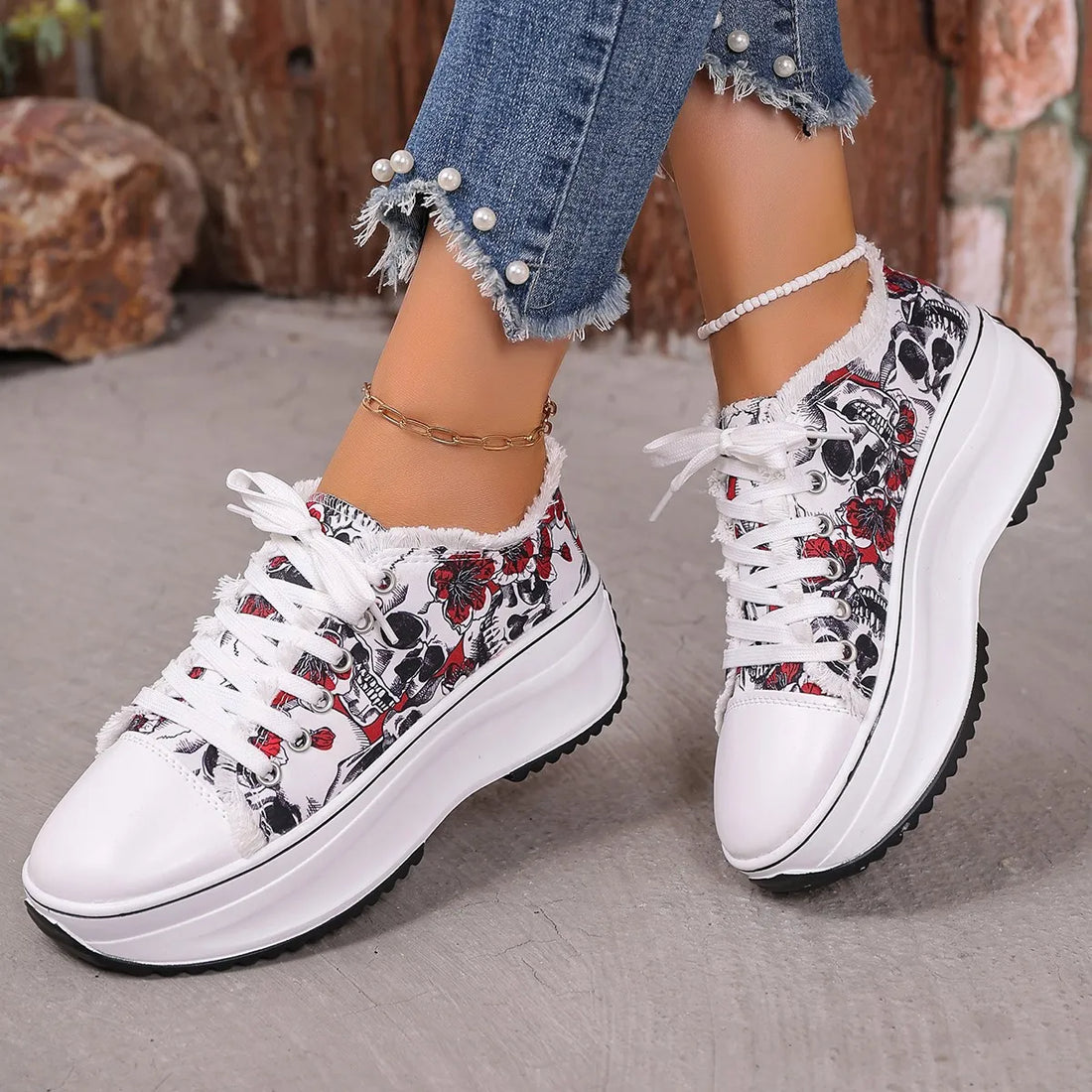 Printed Lace Up Platform Sneakers 