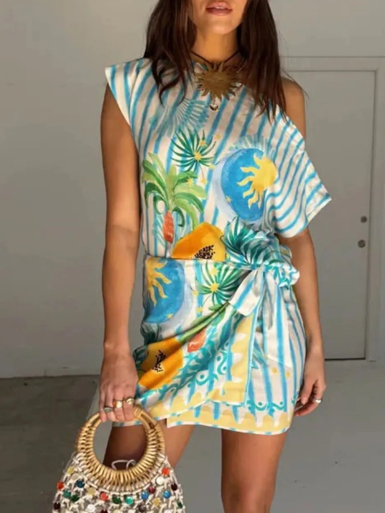 Printed Striped Single Shoulder Top and Skirt Set Two Piece Dresses