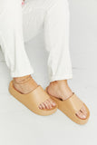 WILD DIVA Summer Feels Platform Slide 