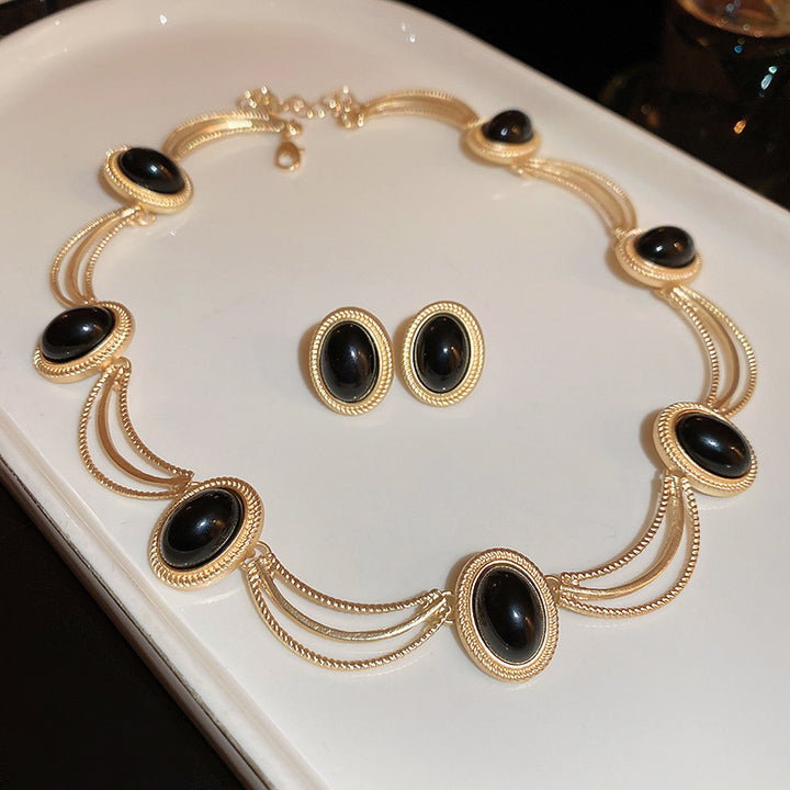 Alloy Oval Gemstone Necklace 