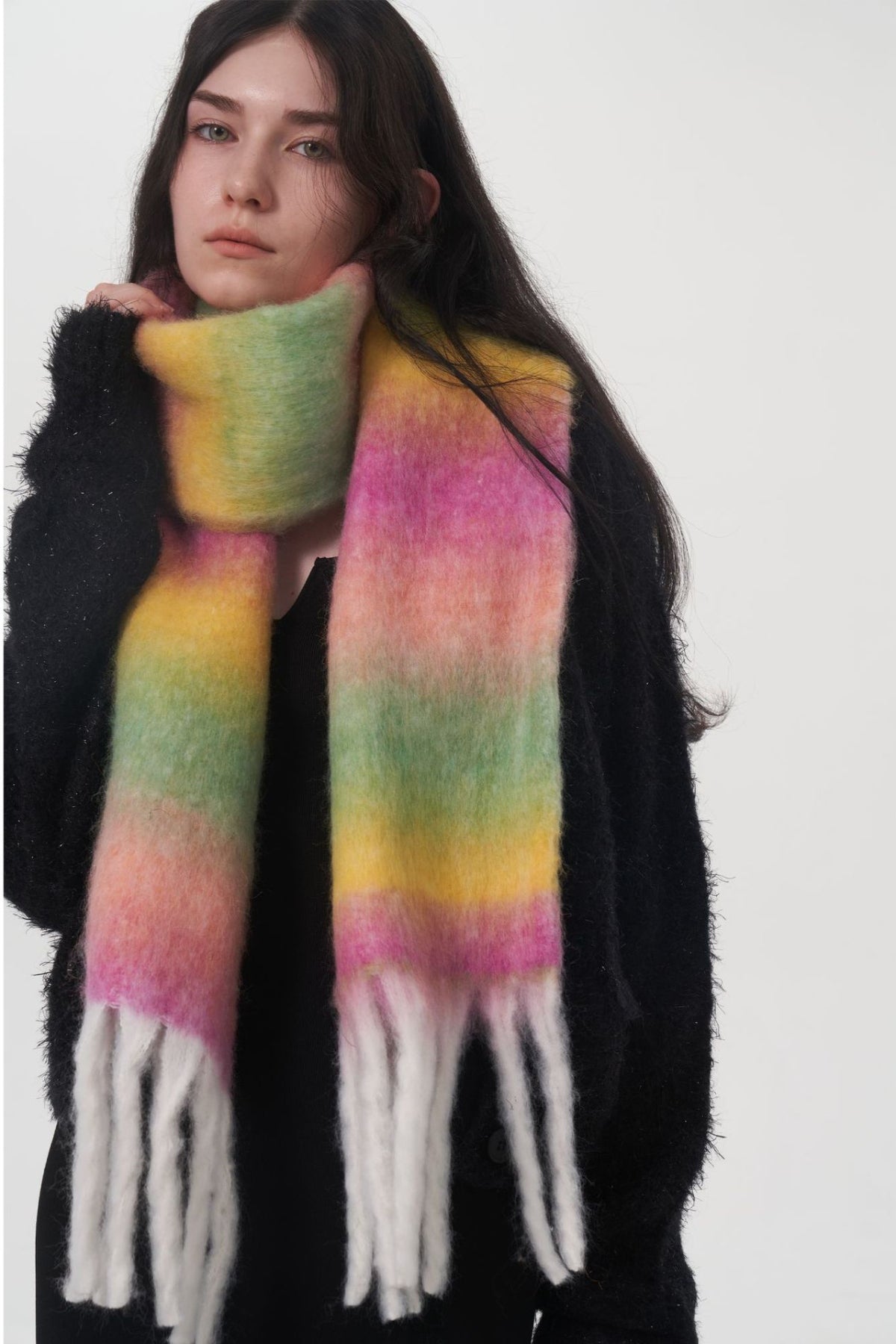 Fringe Gradient Thermal Scarf 