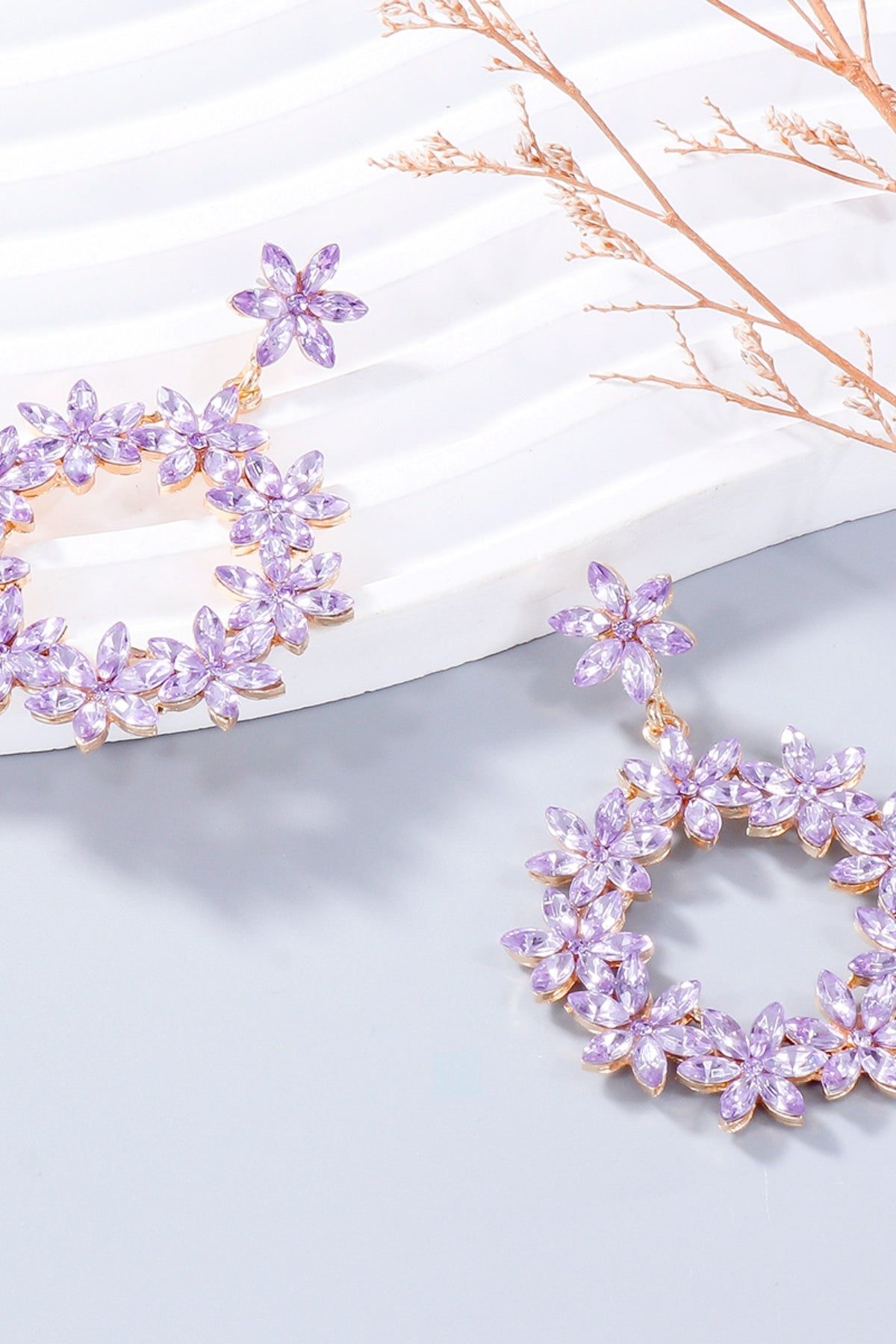 Rhinestone Flower Dangle Earrings 