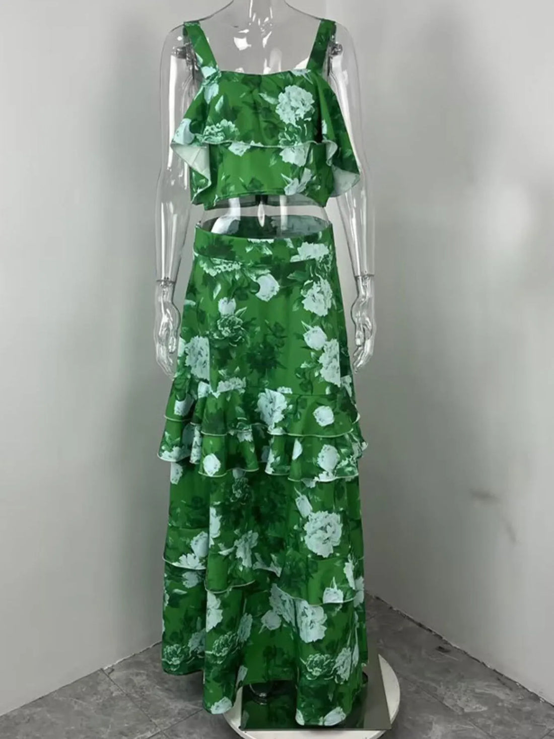 Full Size Floral Cami and Layered Skirt Set Plus Size Two Piece Dresses