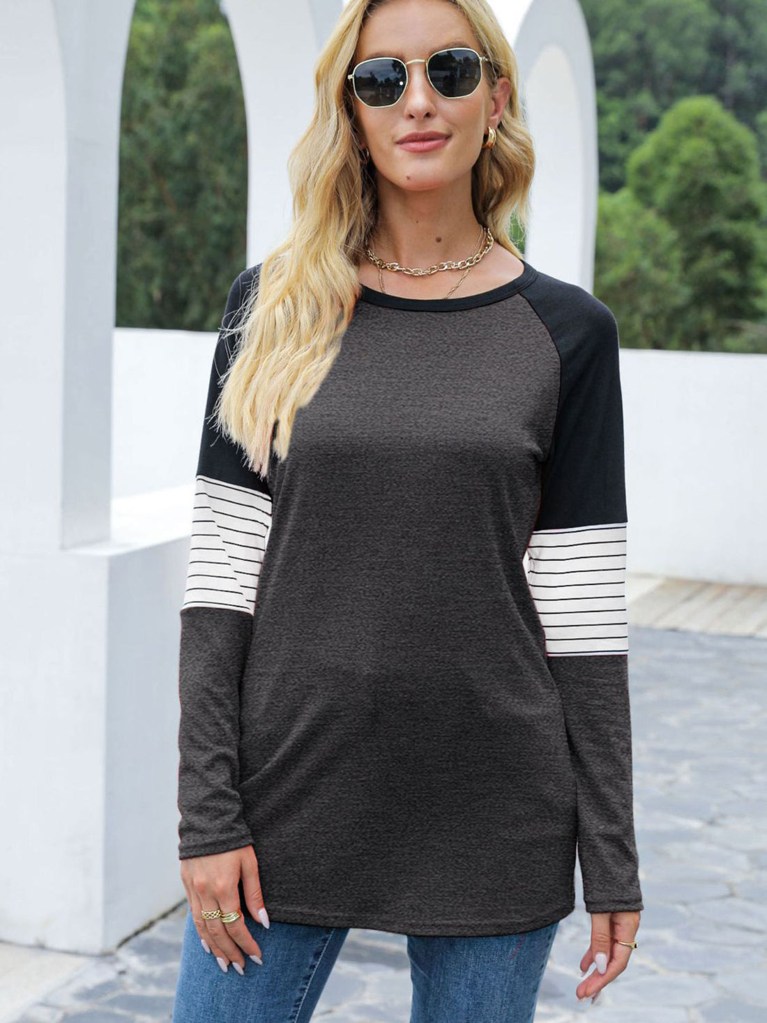 Contrast Striped Round Neck Long Sleeve T-Shirt 