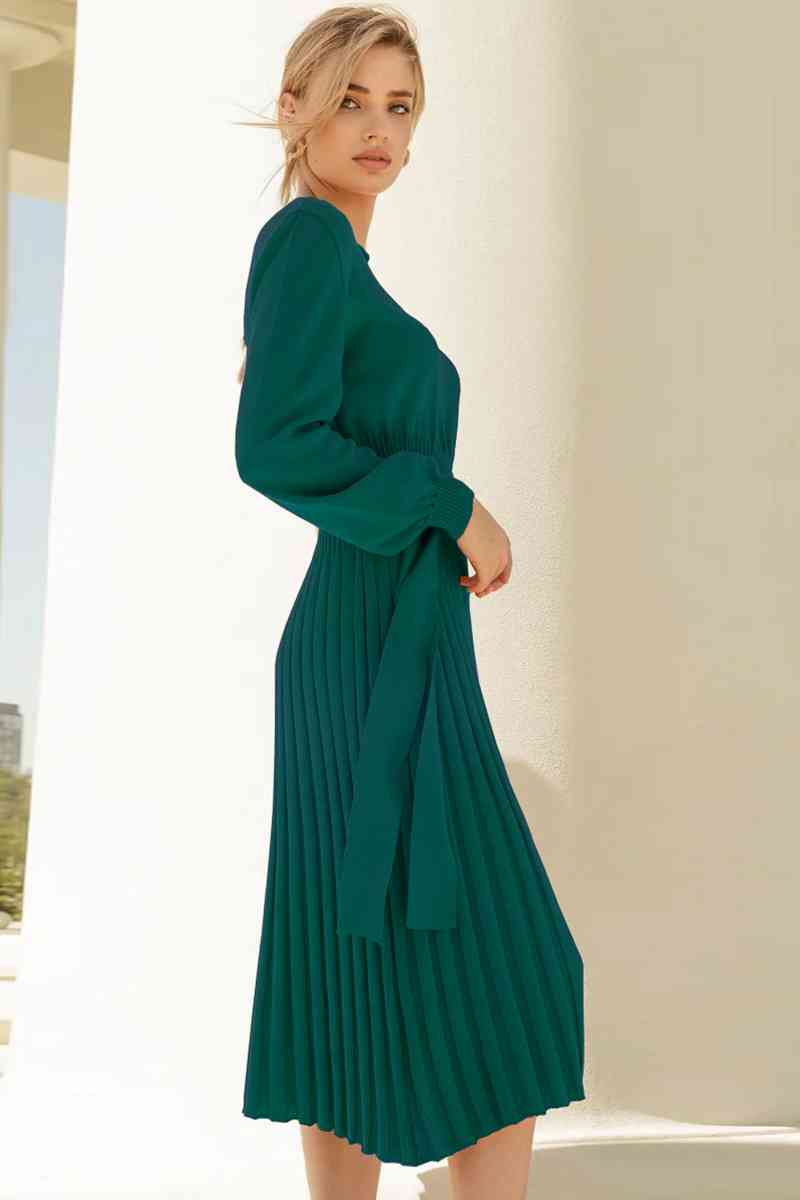 Round Neck Long Sleeve Pleated Sweater Dress Dresses