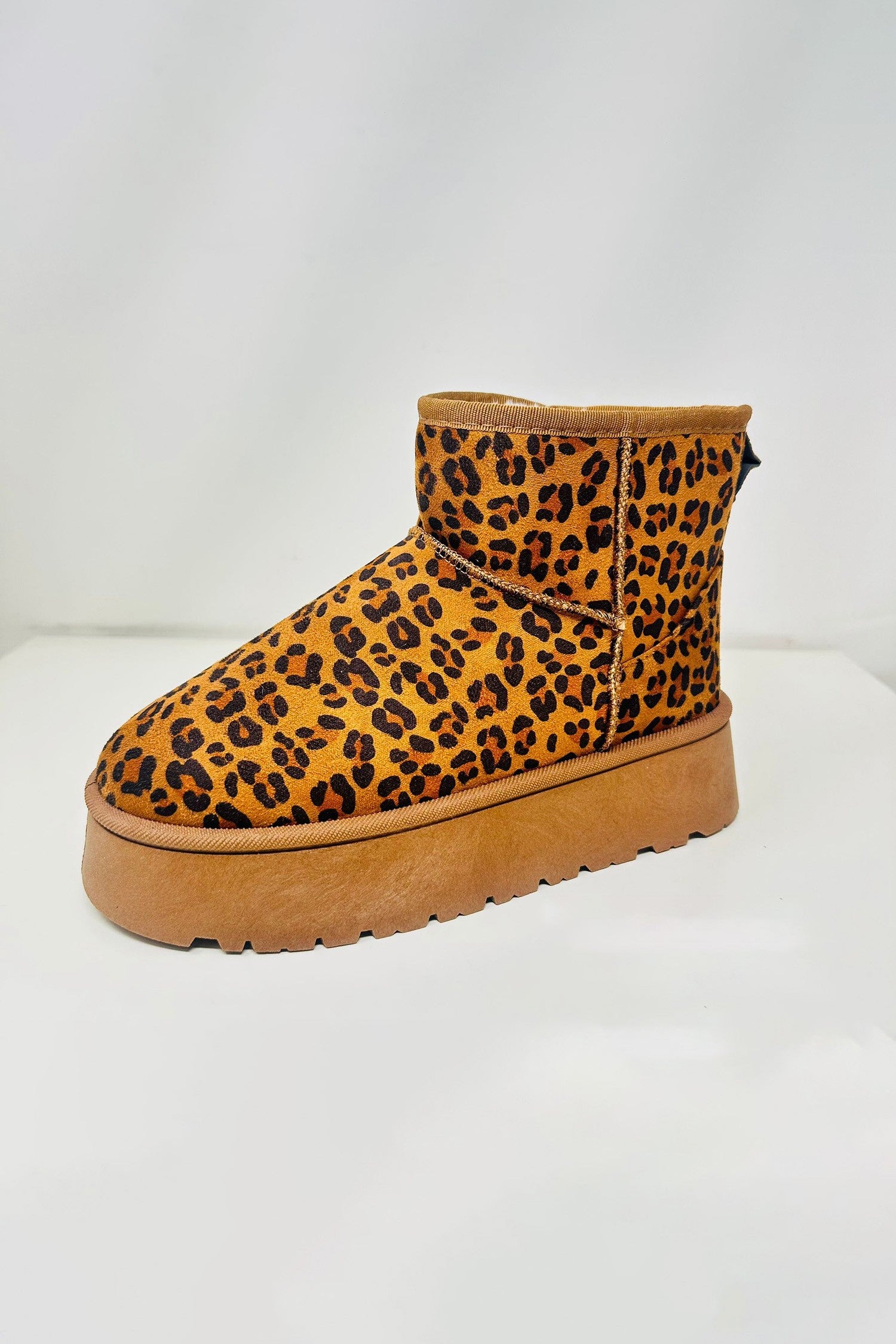 WILD DIVA Thermal Furry Leopard Platform Booties 