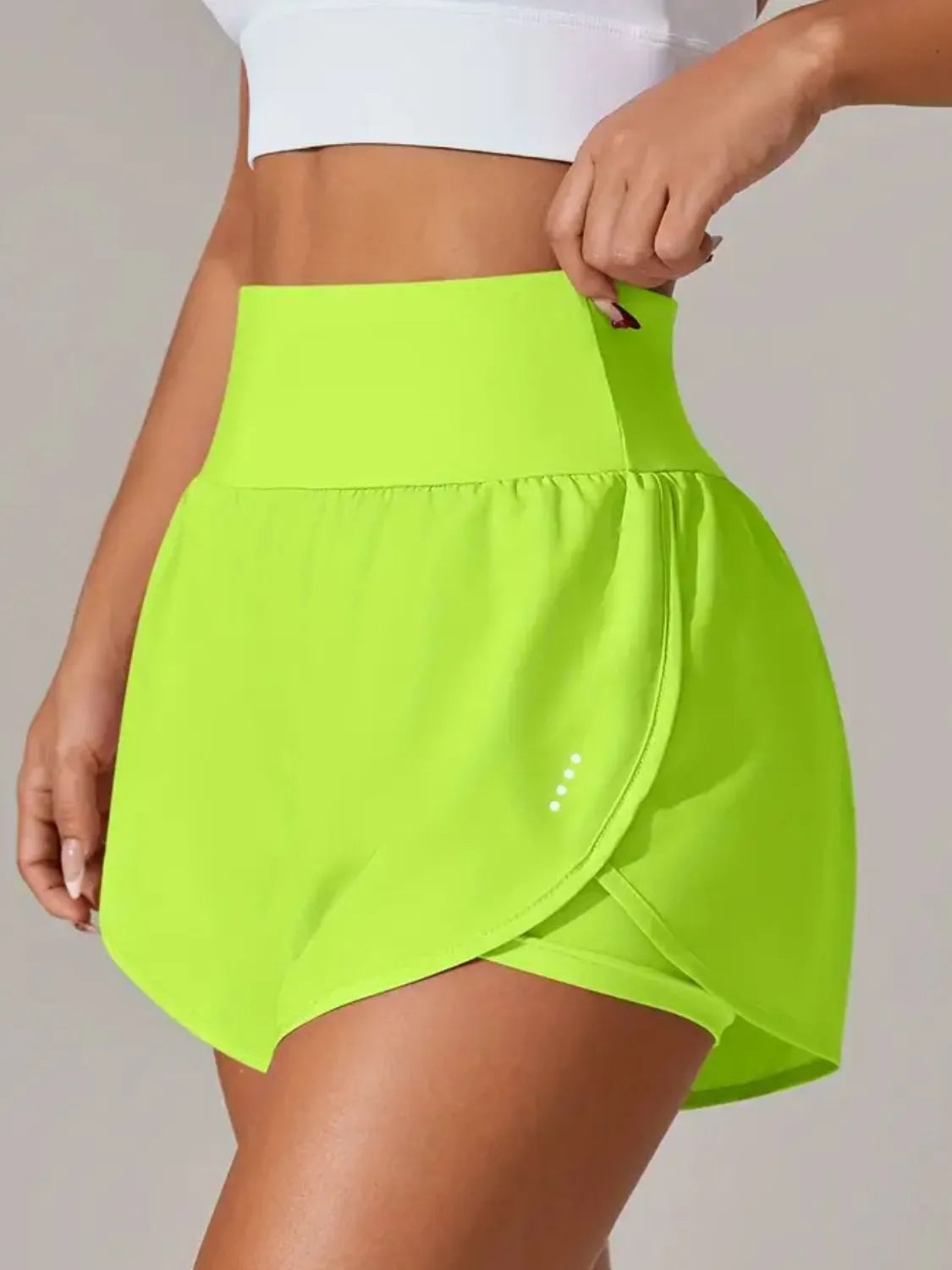 Pocketed High Waist Active Shorts 