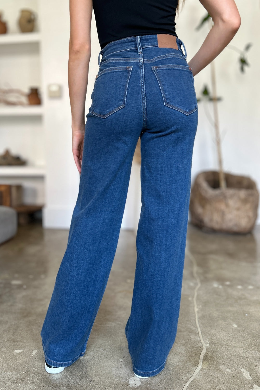 Judy Blue Full Size High Rise Straight Jeans 