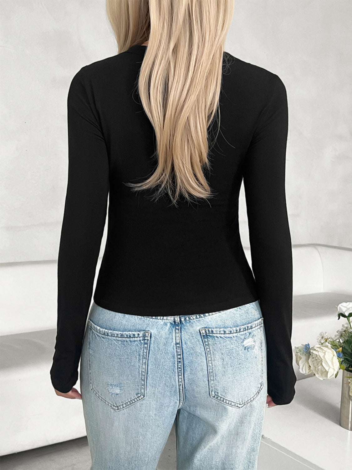Lovelet V-Neck Long Sleeve T-Shirt 