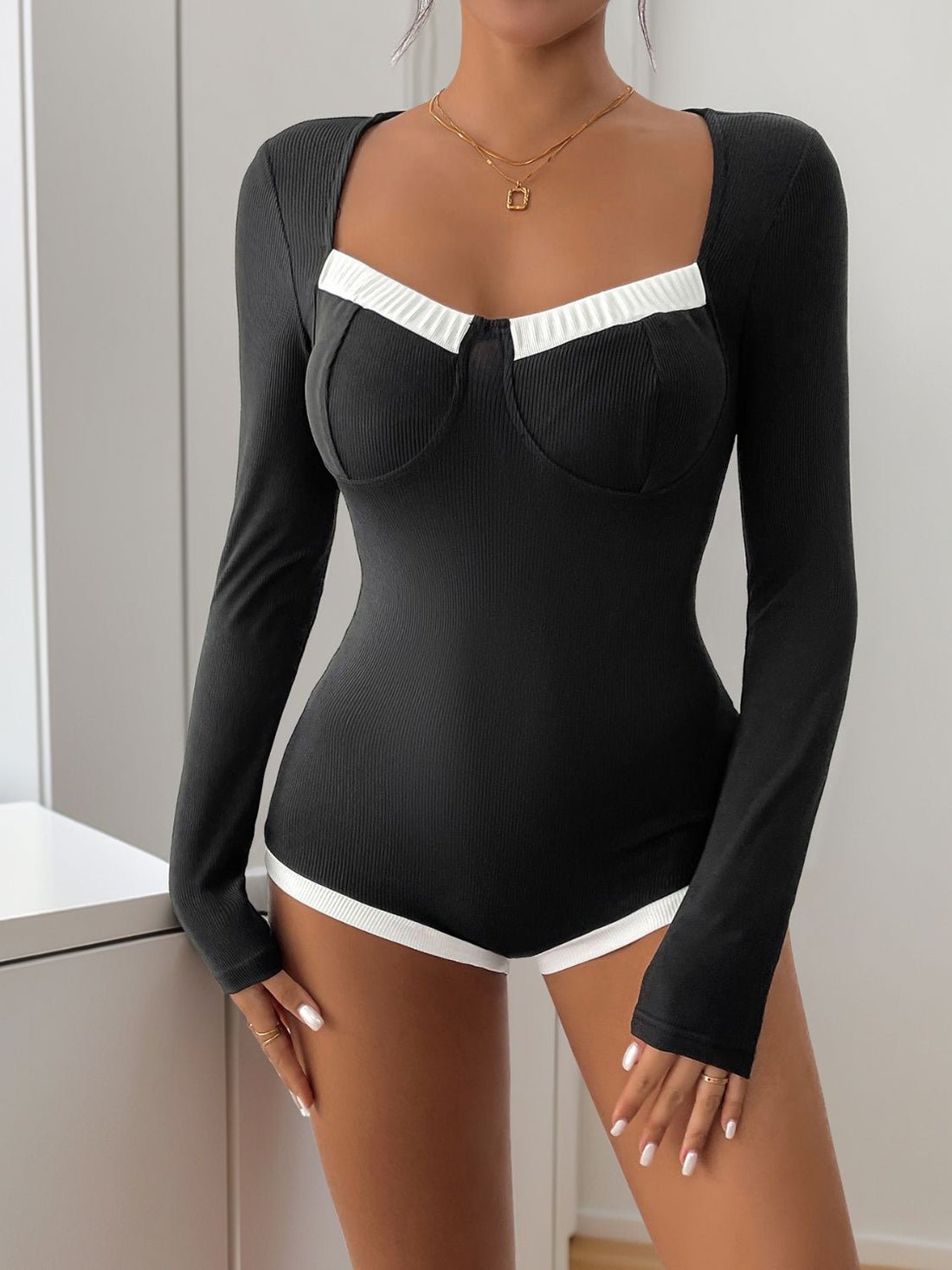 Perfee Ribbed Contrast Long Sleeve Bodysuit 