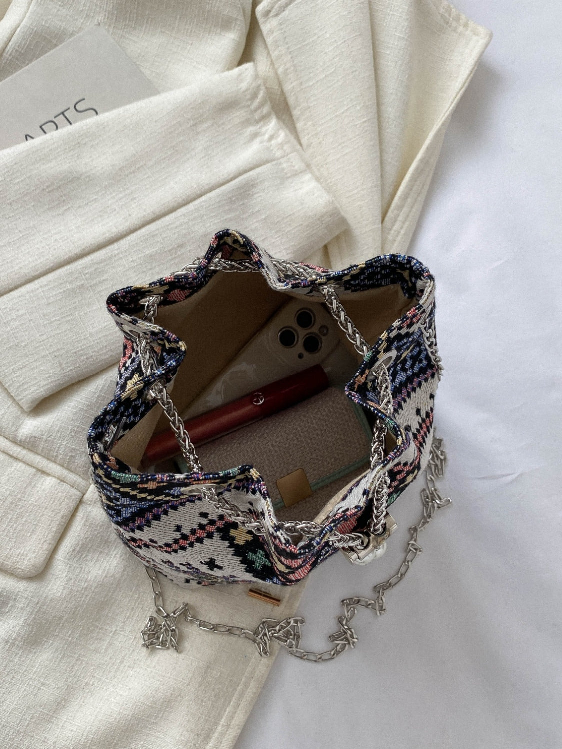 Printed Chain Bucket Bag 