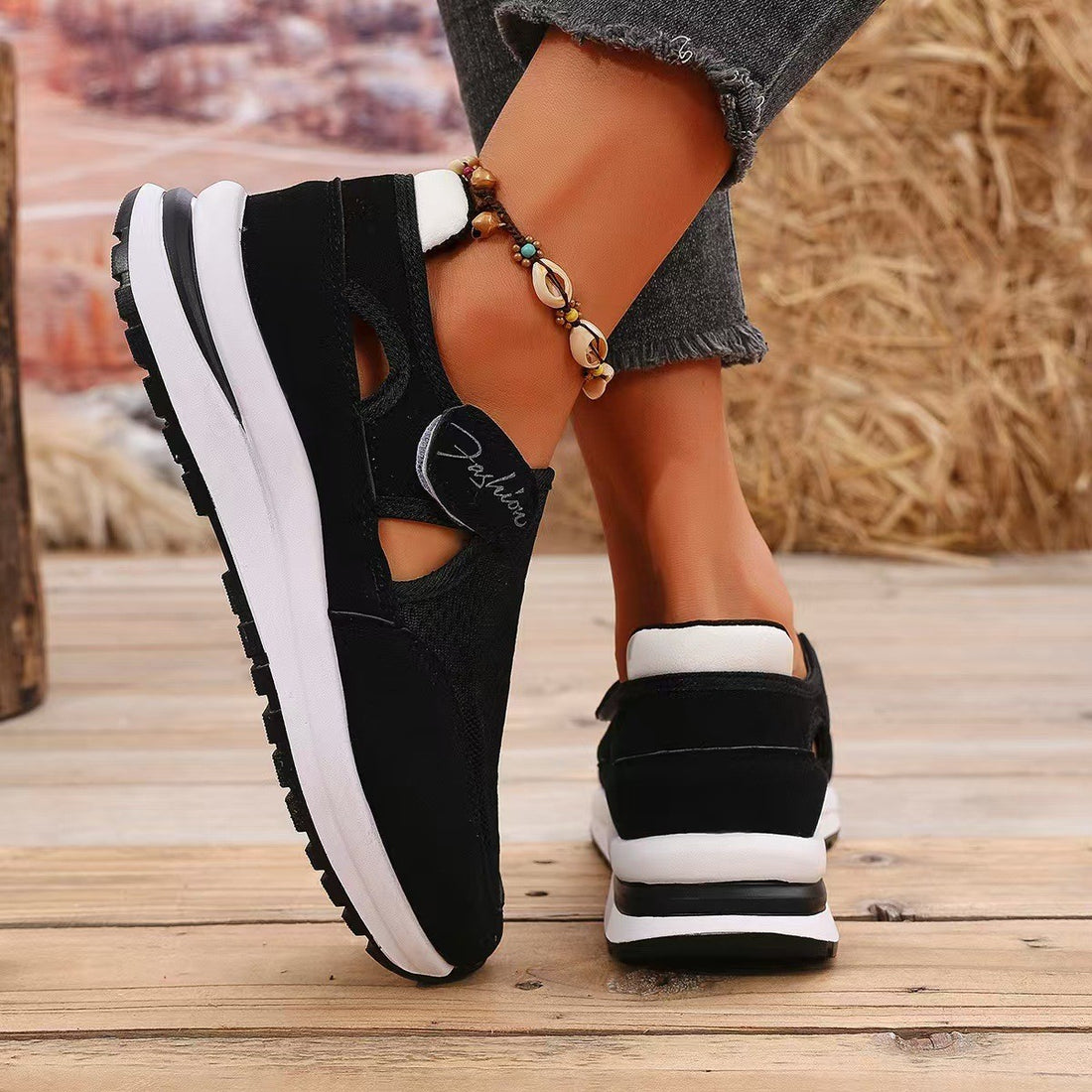 Mesh Round Toe Platform Sneakers 