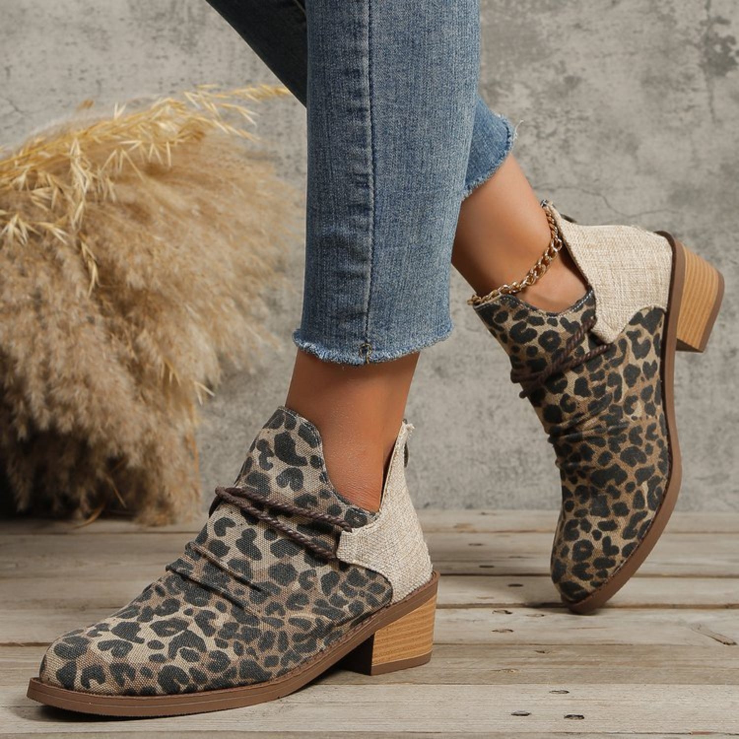 Contrast Canvas Low Heel Boots 