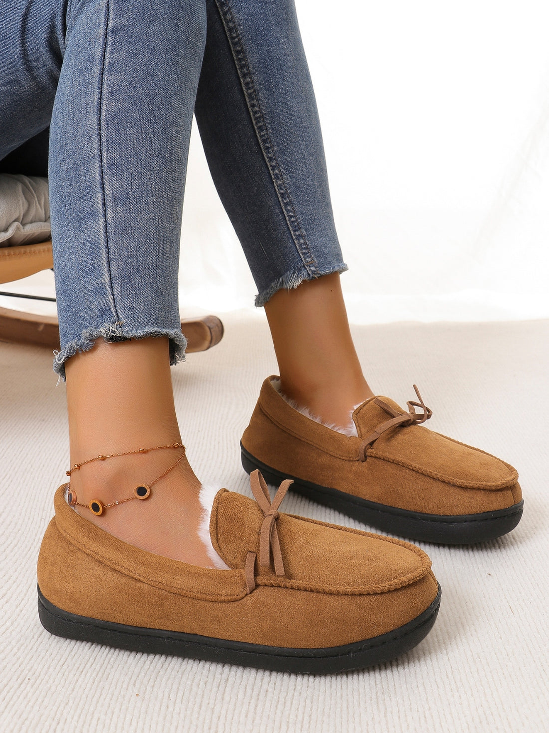 Bow Round Toe Flat Slip-Ons 