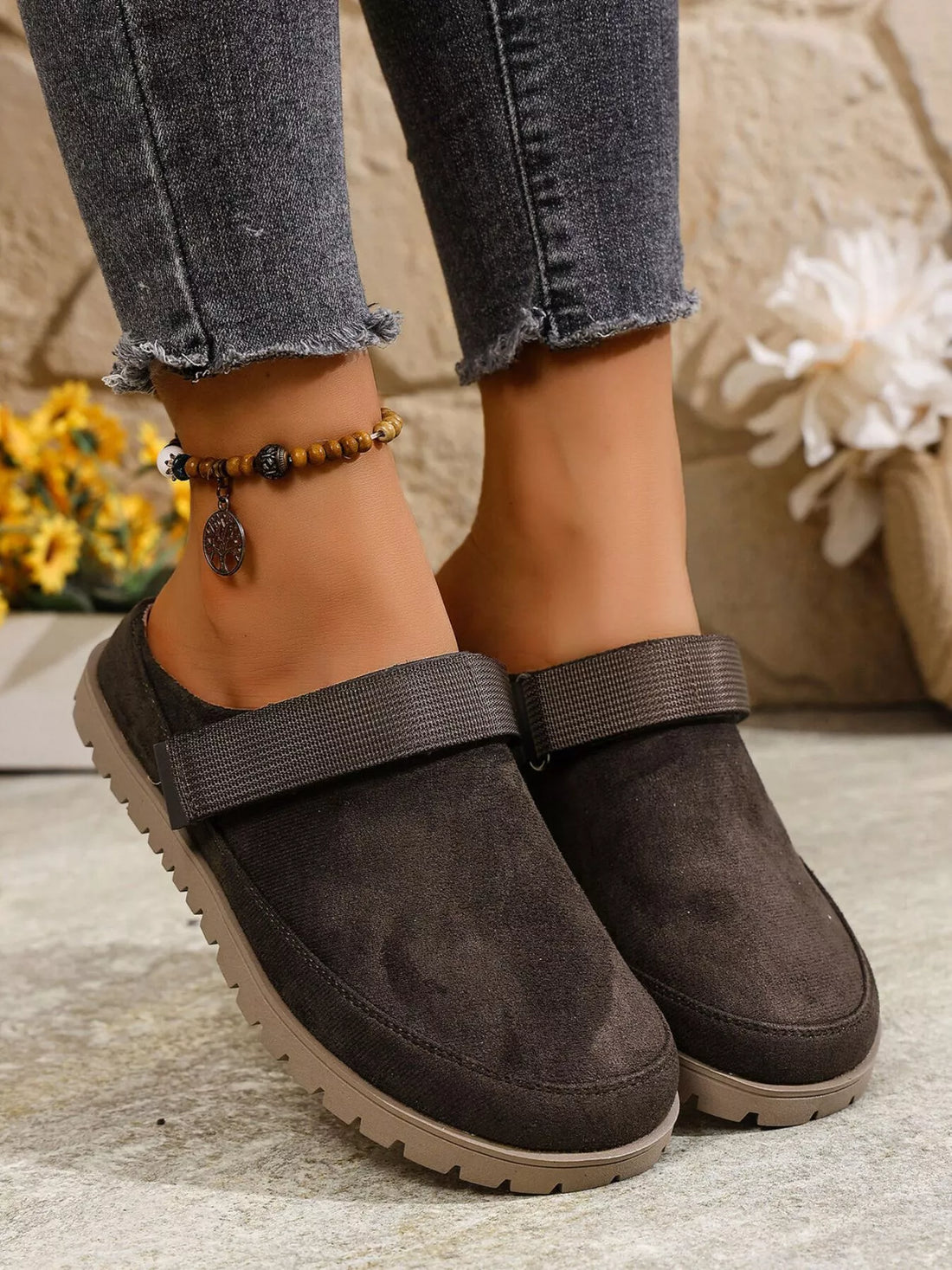 Round Toe Flats Slip-Ons 
