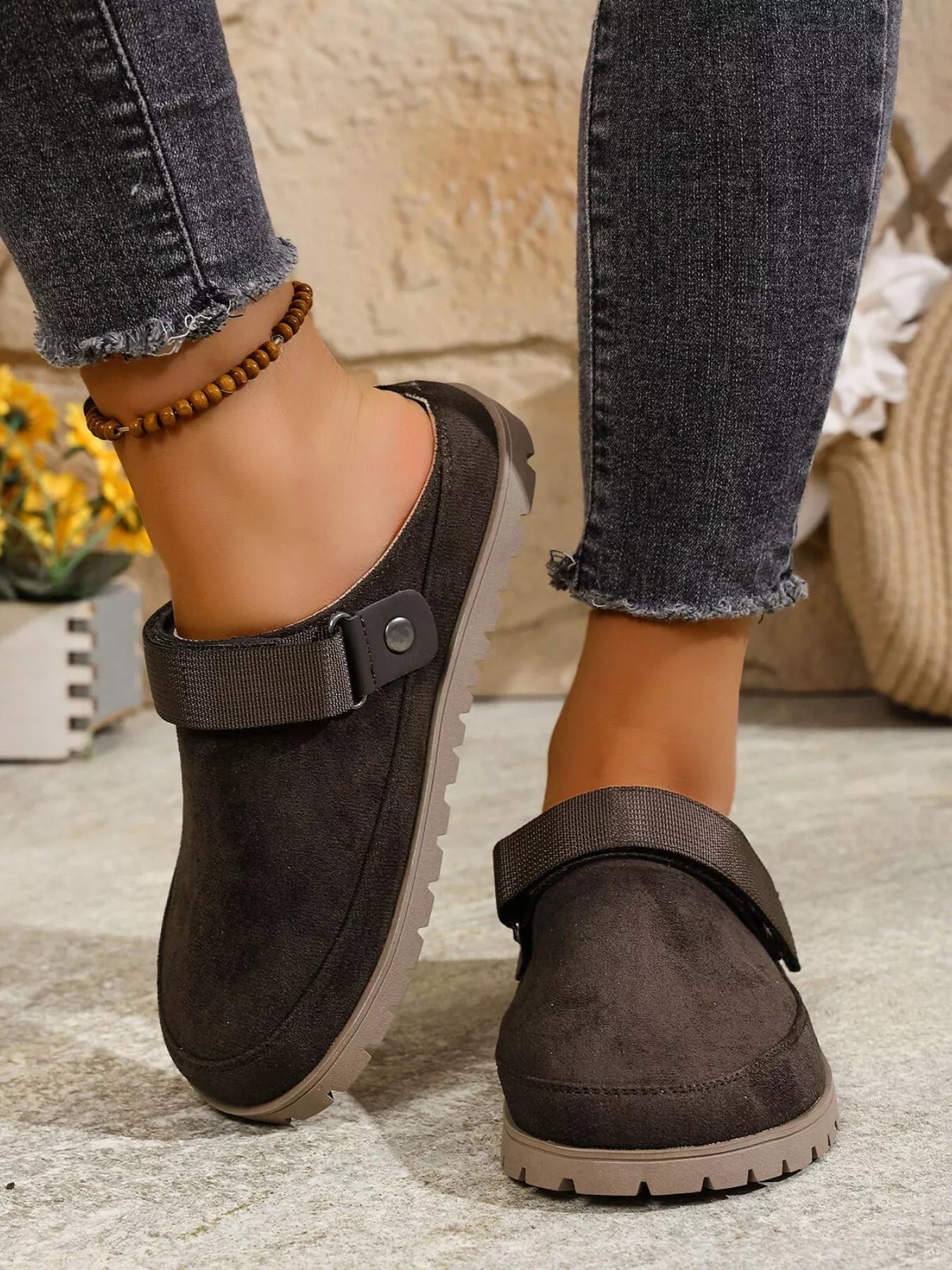 Round Toe Flats Slip-Ons 