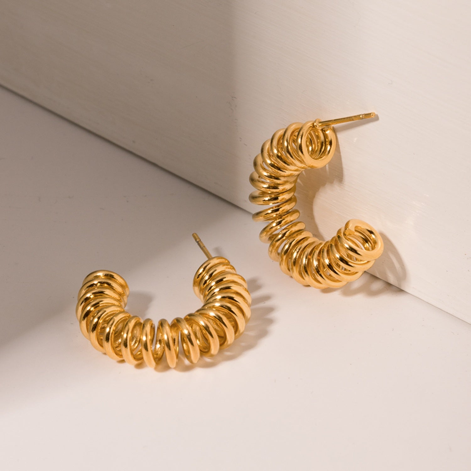 18K Gold-Plated Stainless Steel C-Hoop Earrings 