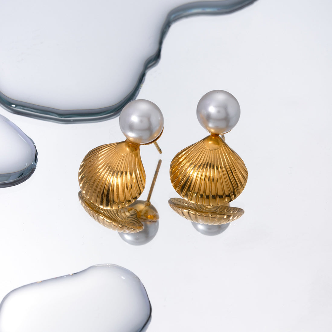 18K Gold-Plated Stainless Steel Shell Shape Earrings 