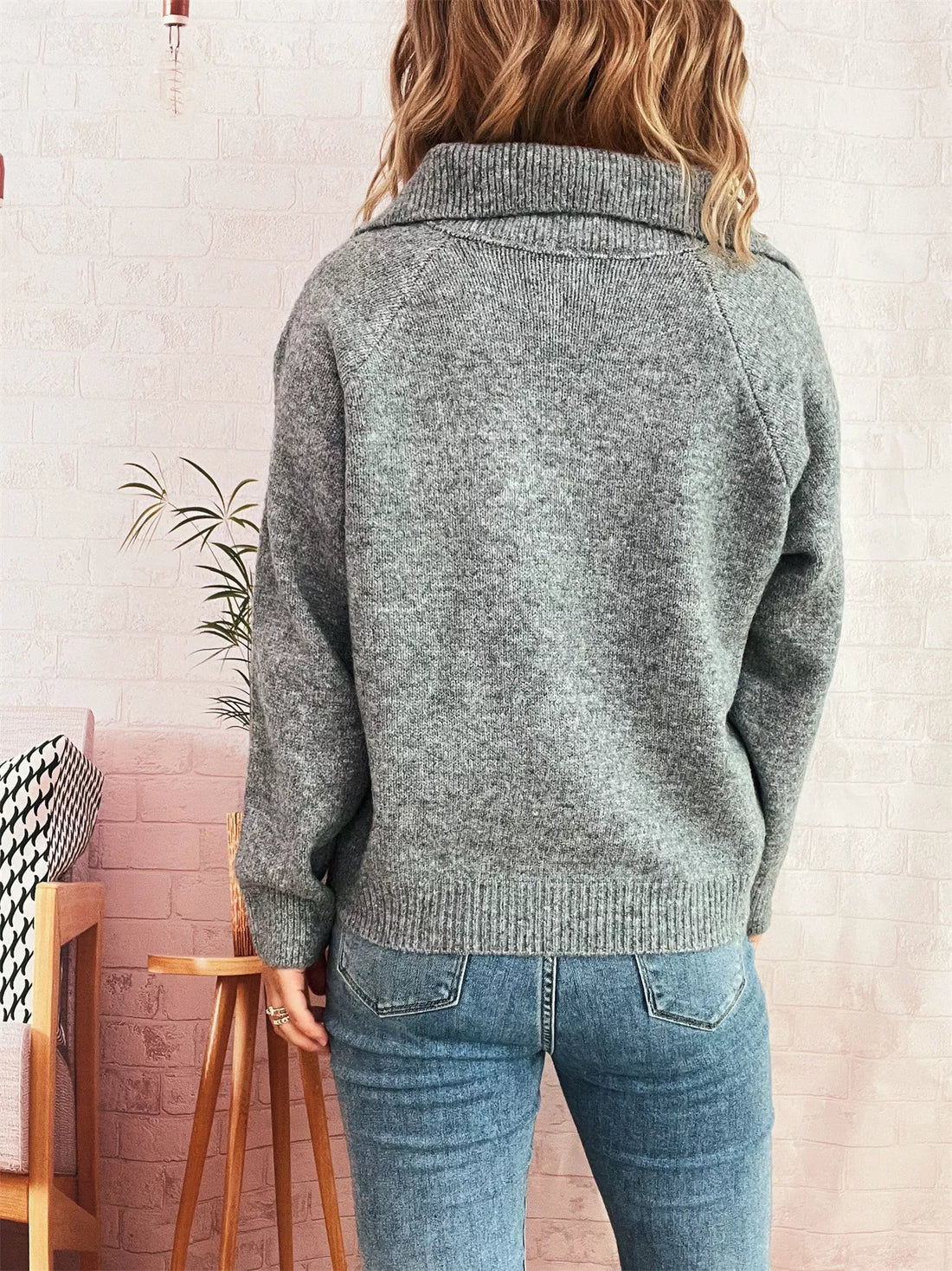 Ribbed Hem Raglan Sleeve Sweater 