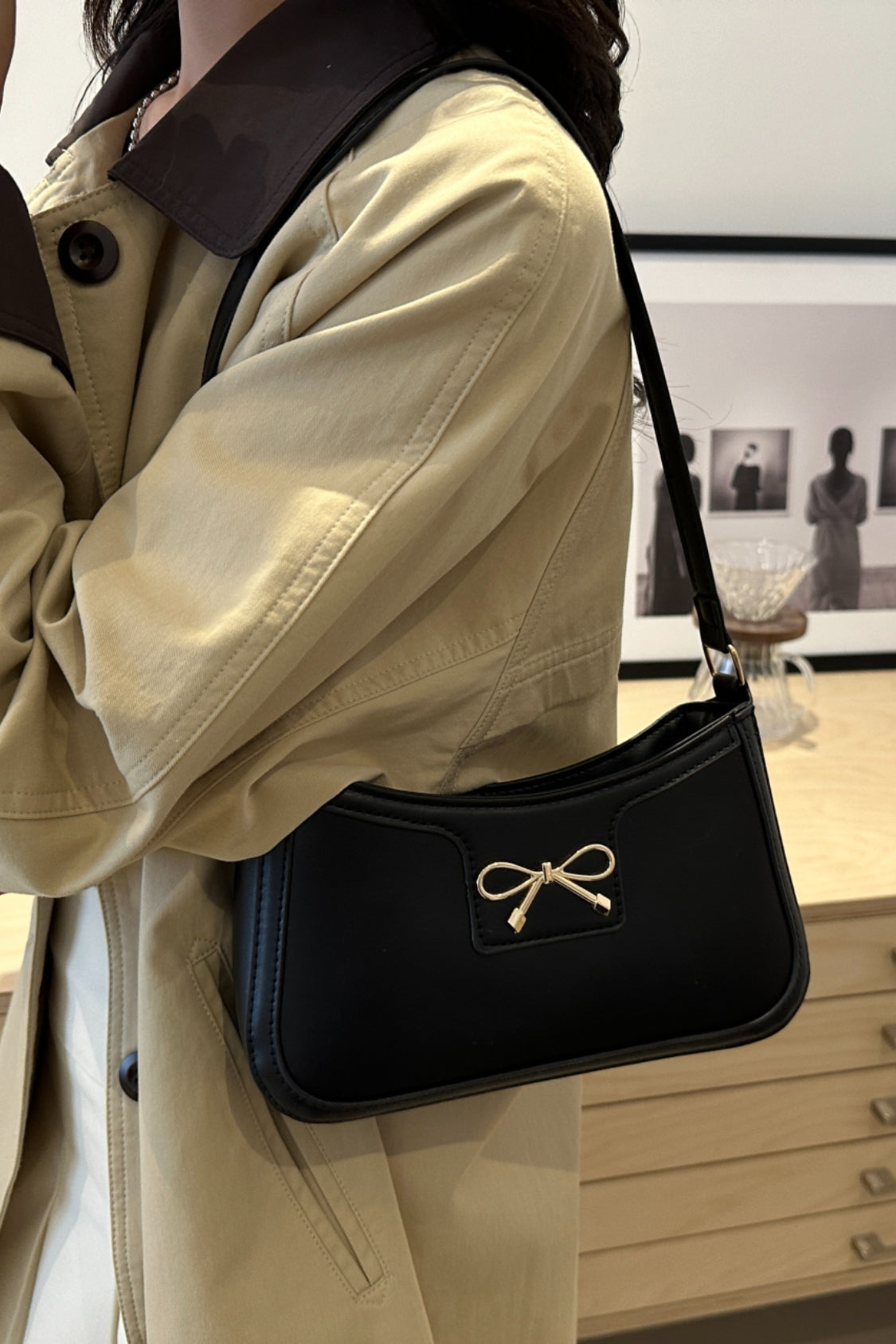 Bow Trim PU Leather Shoulder Bag 