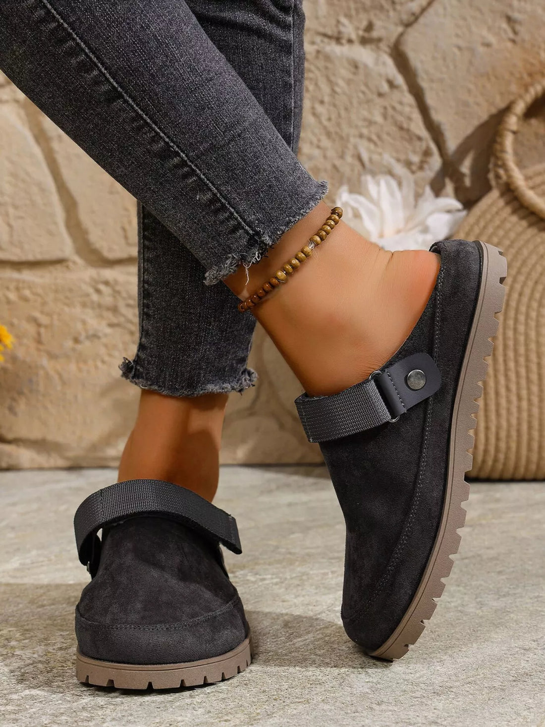 Round Toe Flats Slip-Ons 