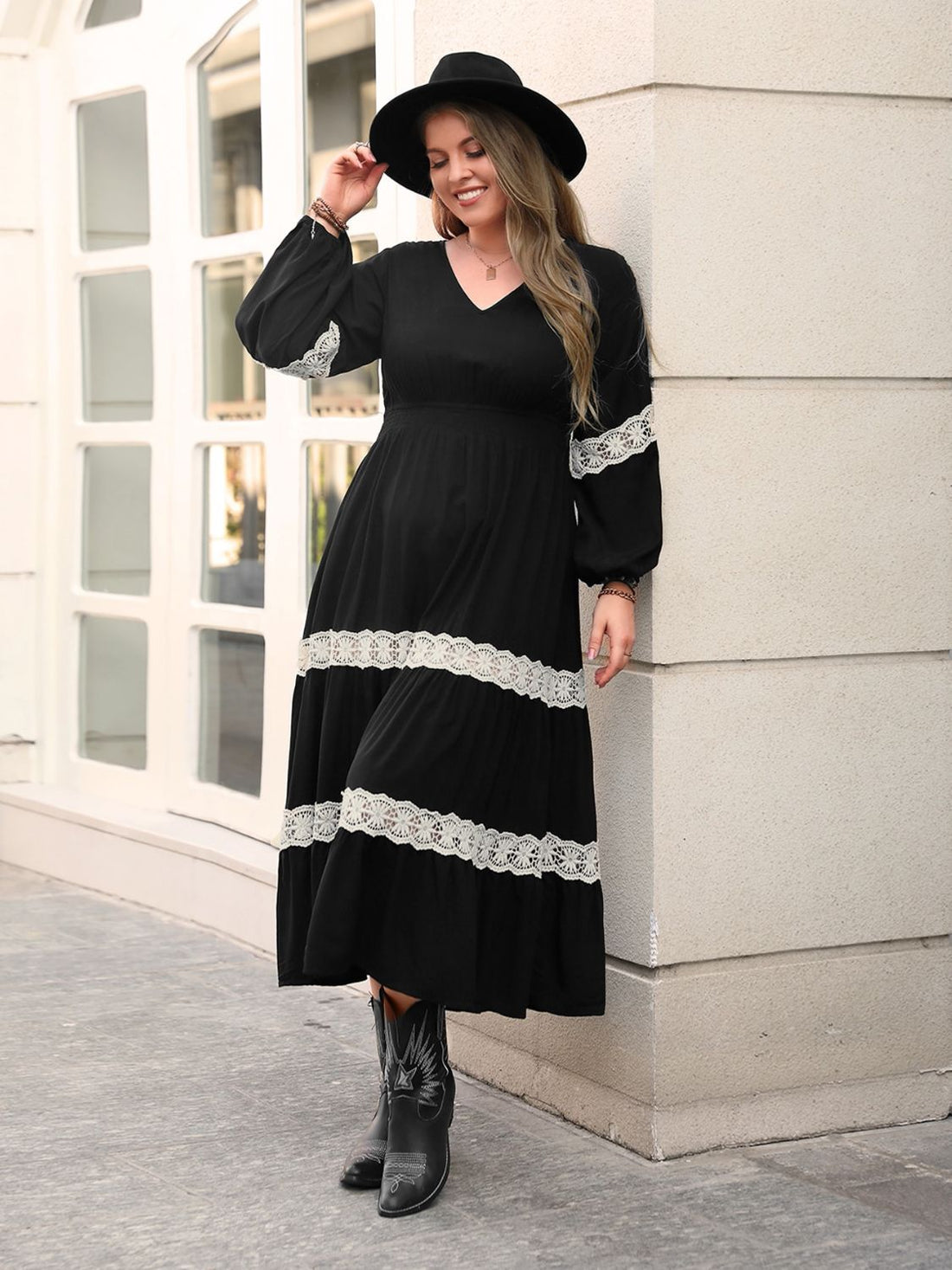 Plus Size Lace Detail V-Neck Long Sleeve Midi Dress 